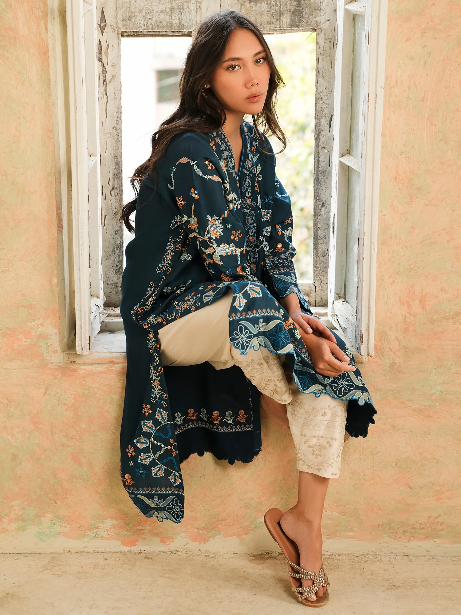ALISHA - Image 2