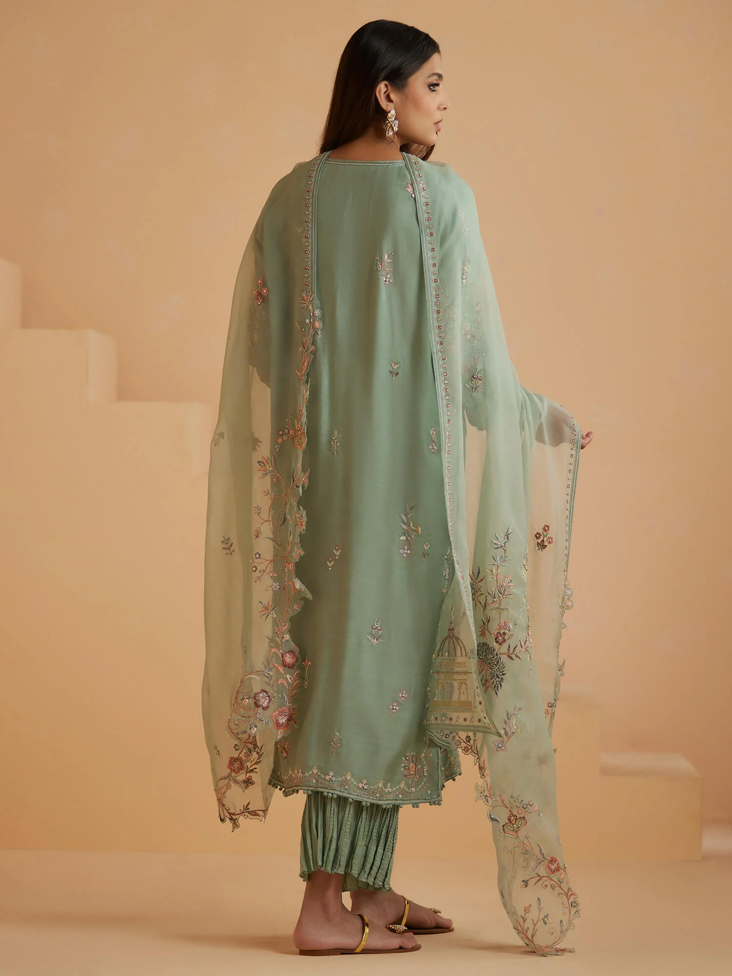 ALISHA, CRUSHED IZAAR & DUPATTA - Image 4