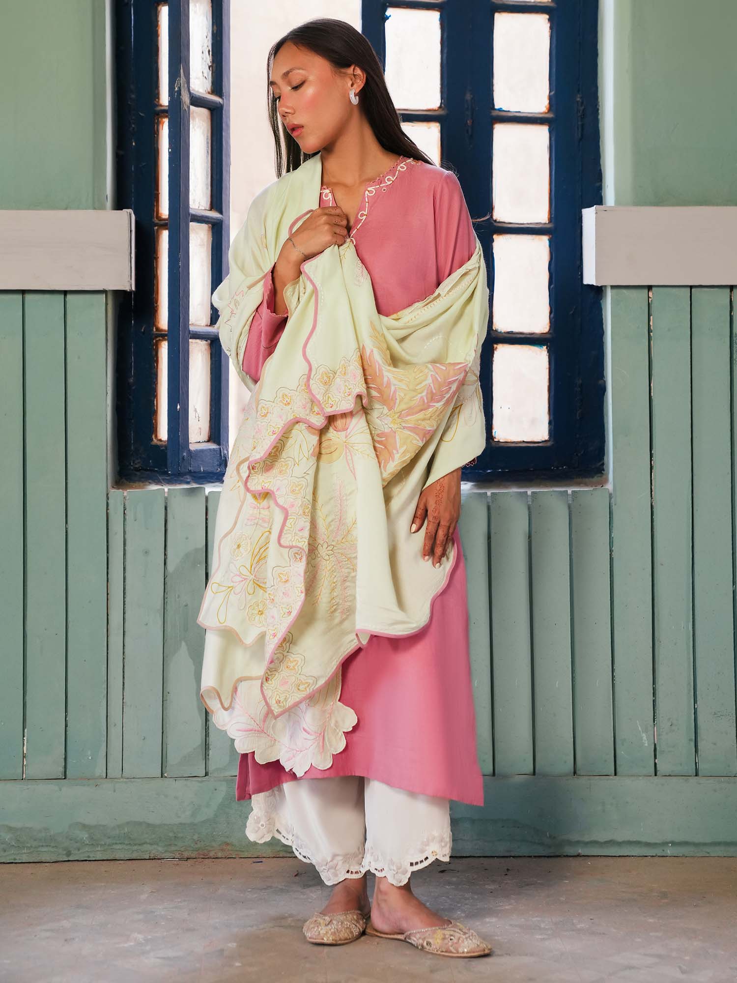ALISHA & DUPATTA - Image 3