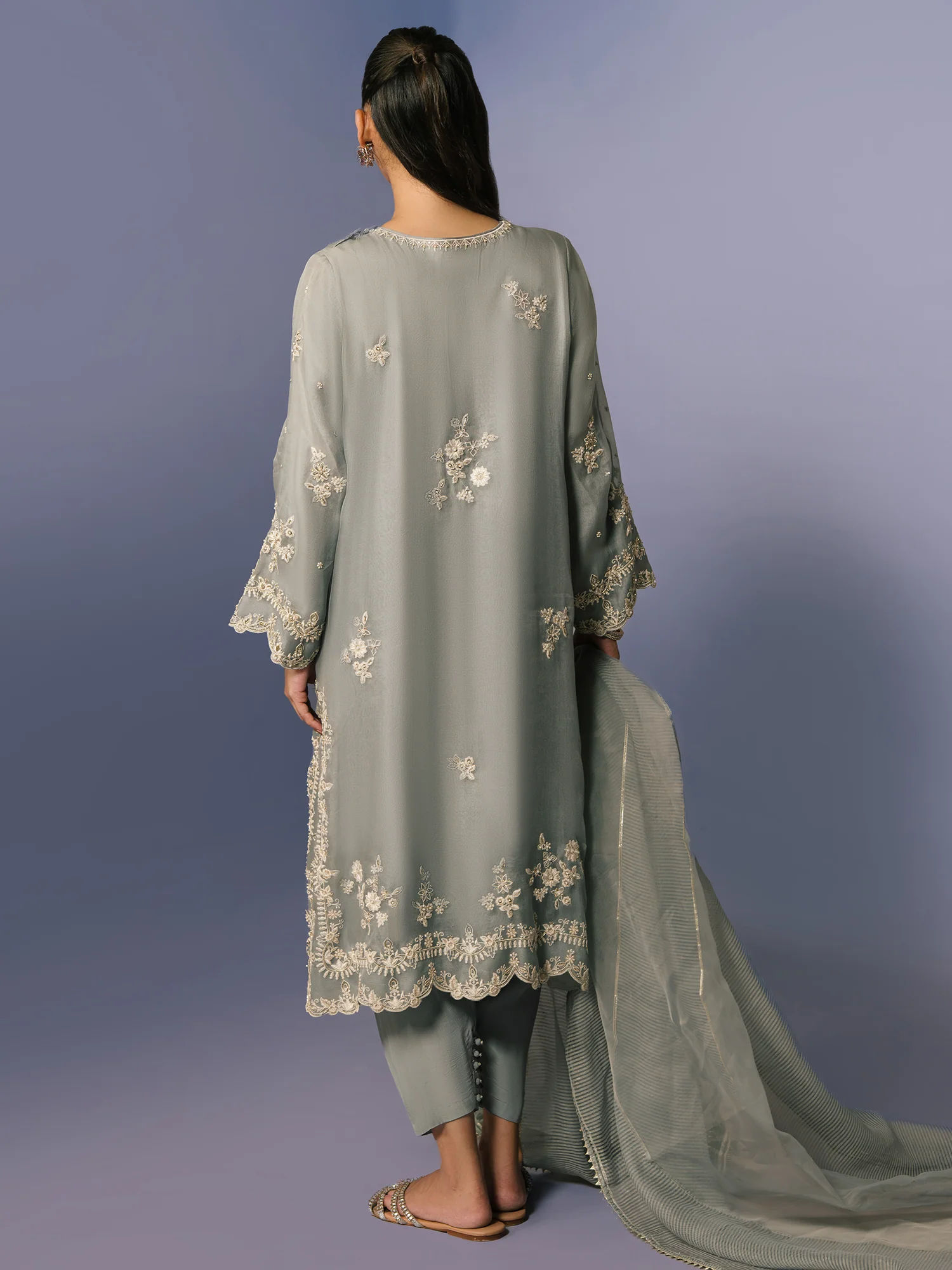 ALISHA, SKINNY SHALWAR & DUPATTA - Image 4