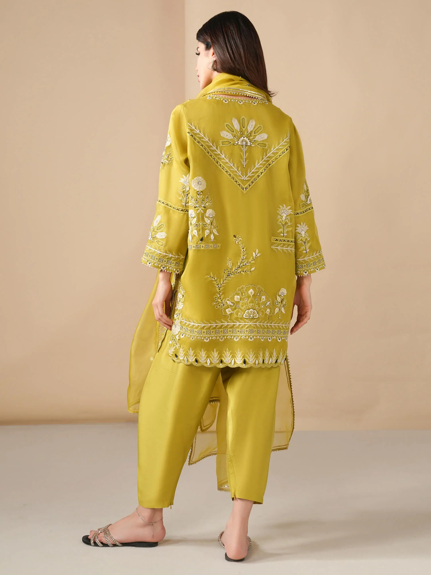 ALISHA, SKINNY SHALWAR & DUPATTA - Image 4