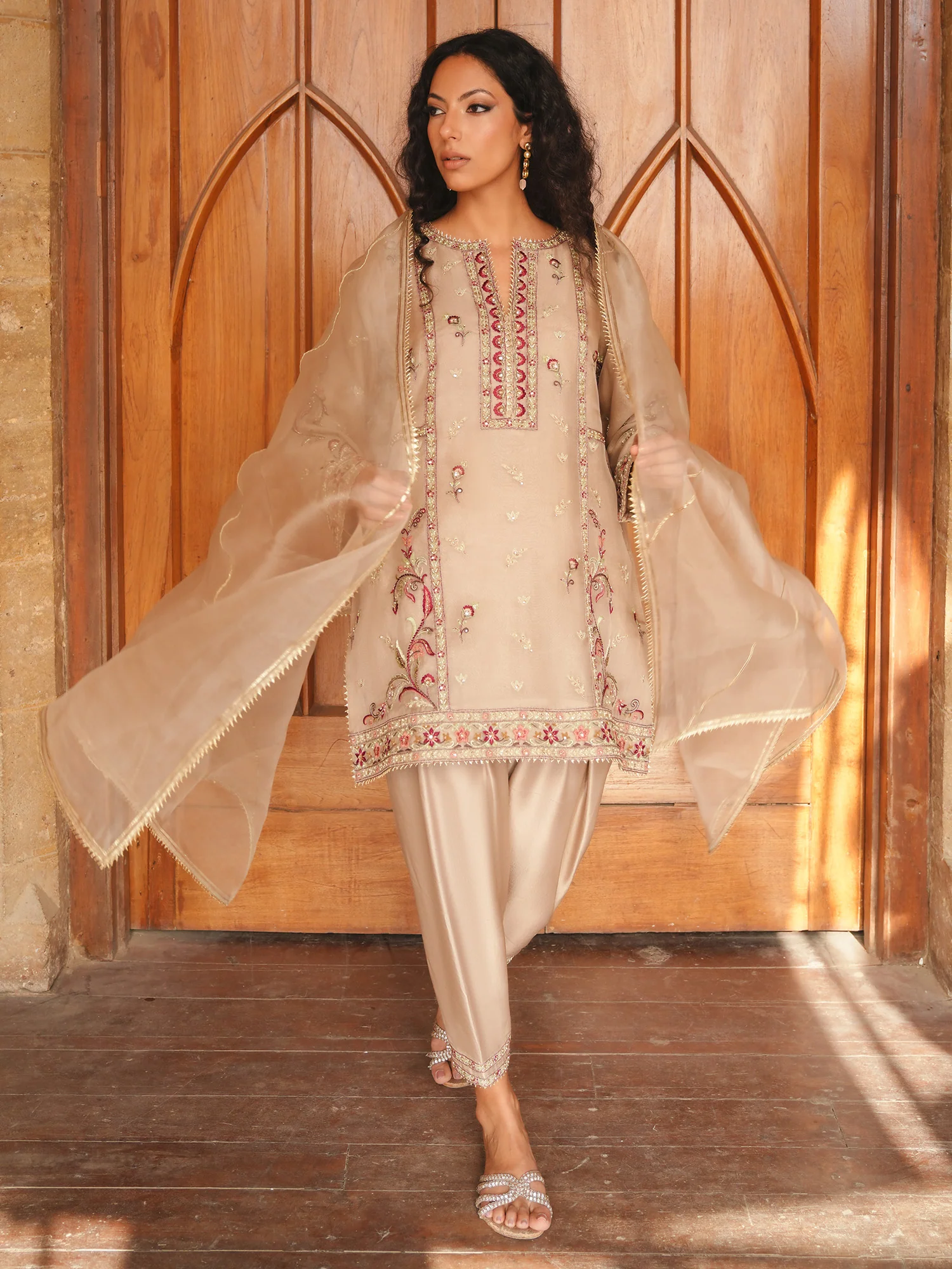 ALISHA, SKINNY SHALWAR & DUPATTA - Image 2