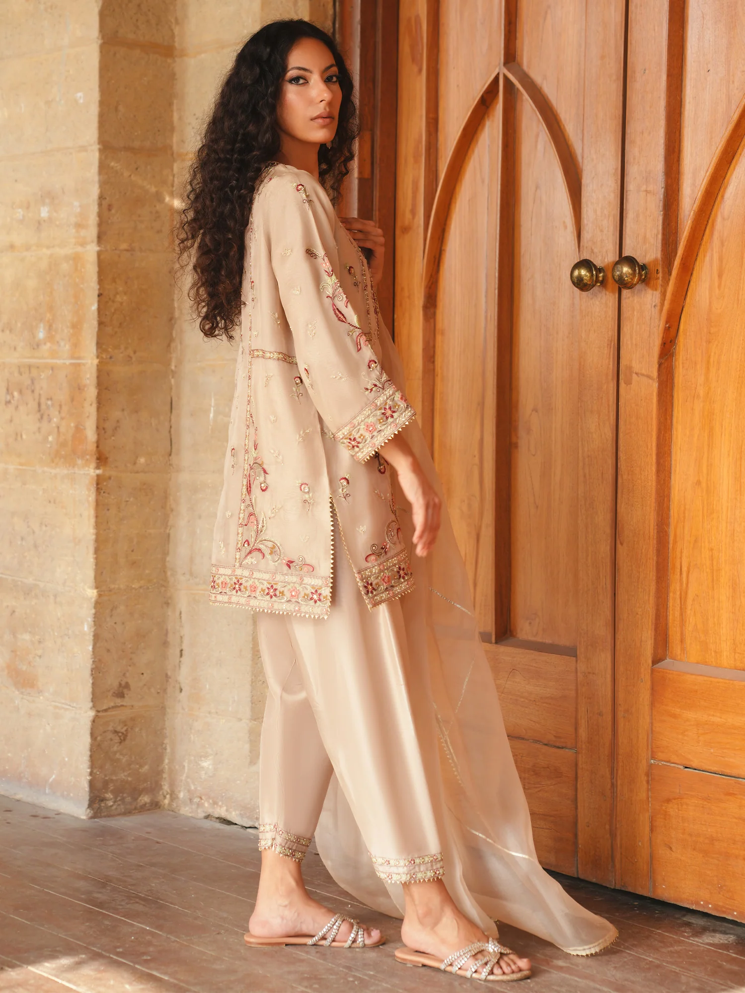 ALISHA, SKINNY SHALWAR & DUPATTA - Image 3