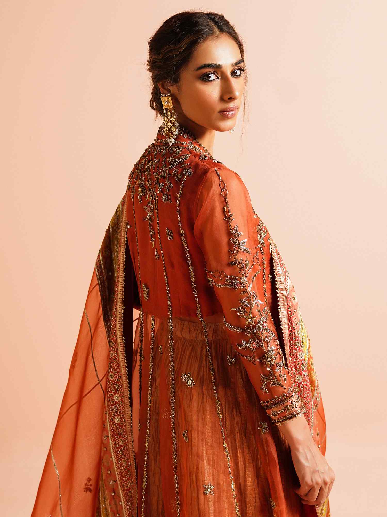 ANGARKHA, DUPATTA & LEHENGA - Image 3