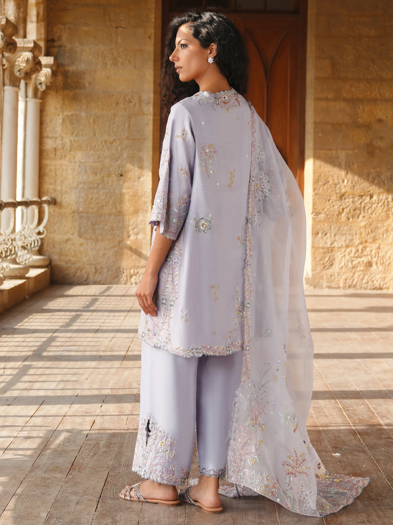 ANTIBE, IZAAR & DUPATTA - Image 4