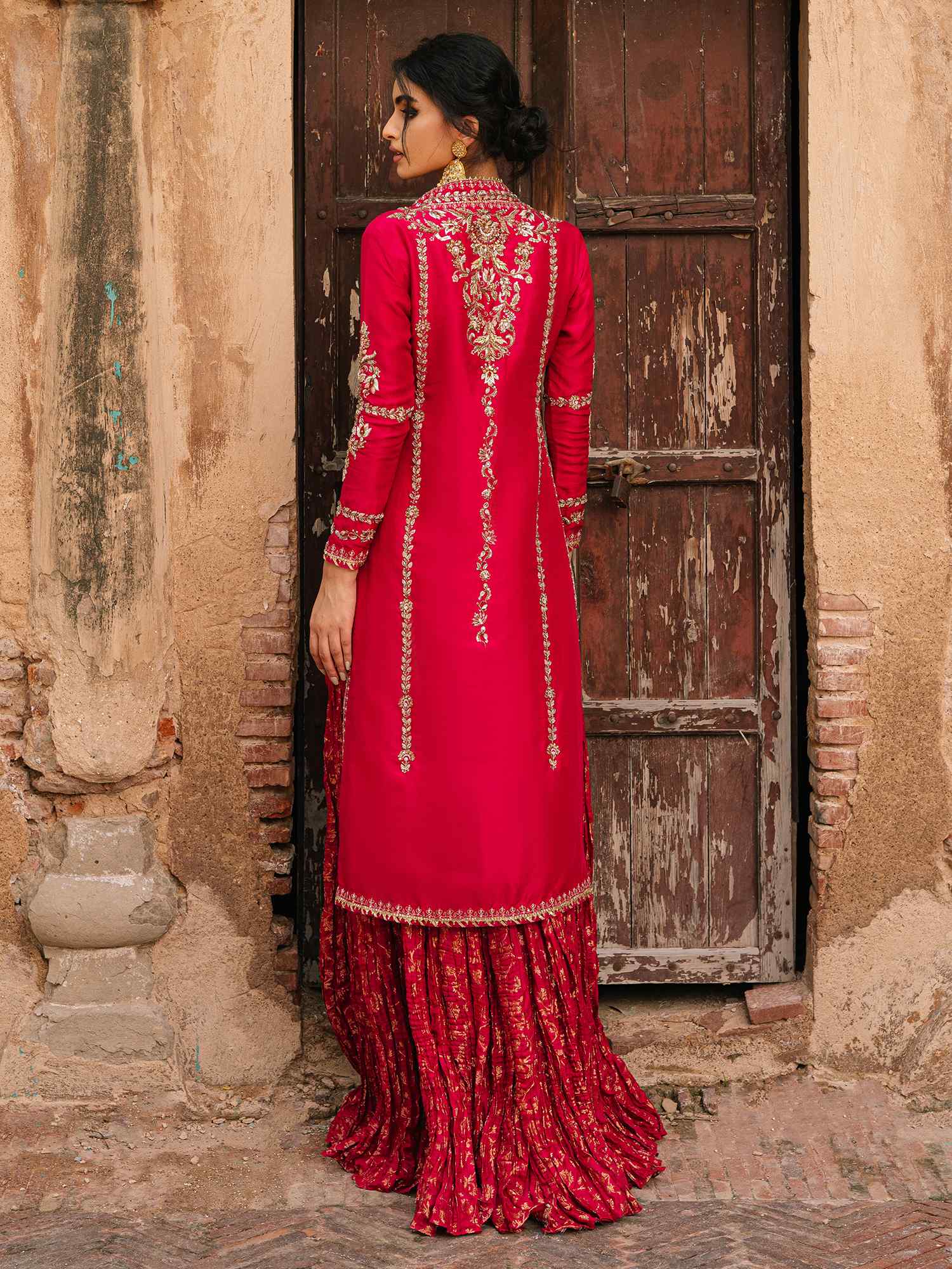 ANAM & CRUSHED LEHENGA - Image 2