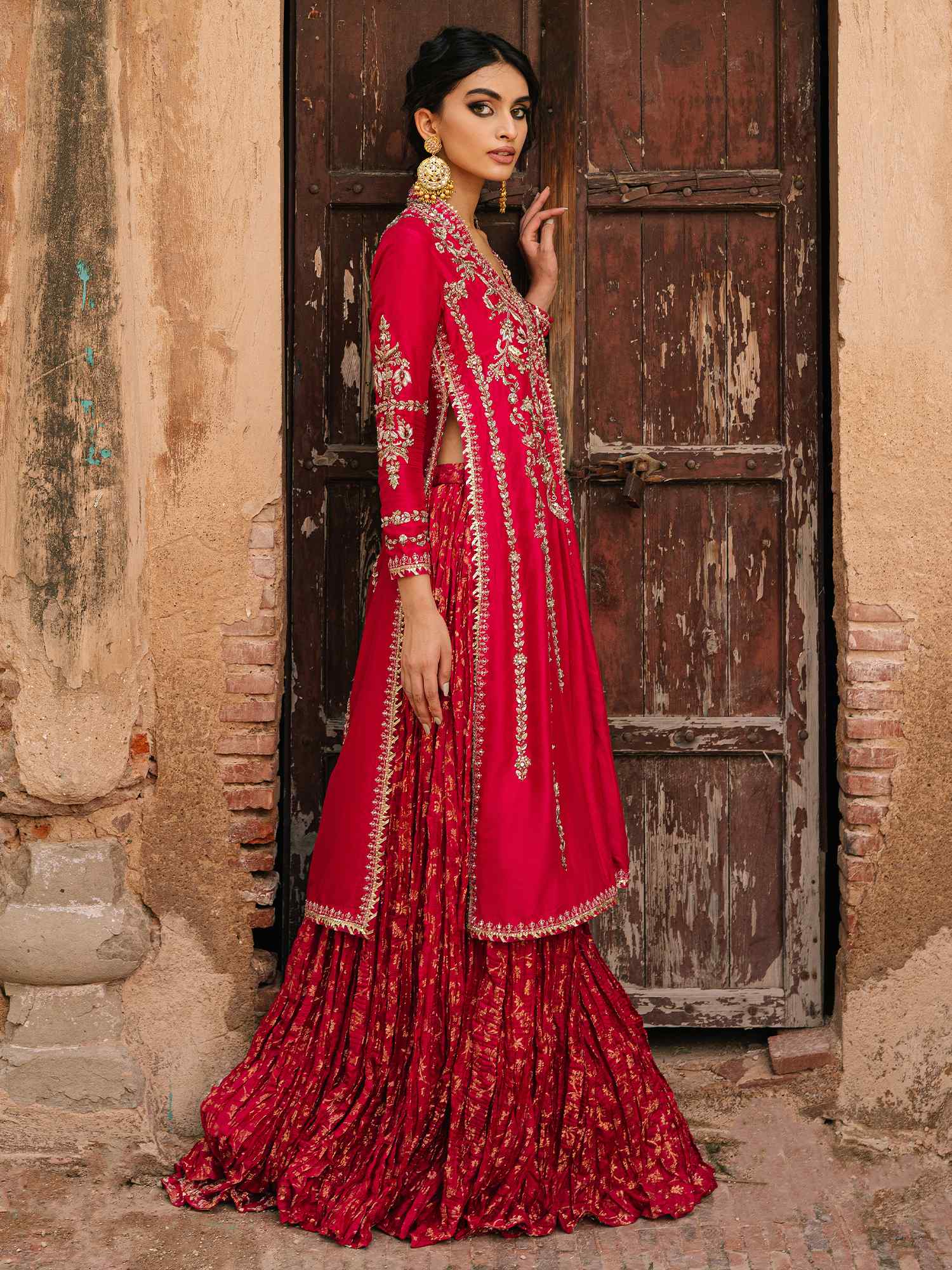 ANAM & CRUSHED LEHENGA - Image 3