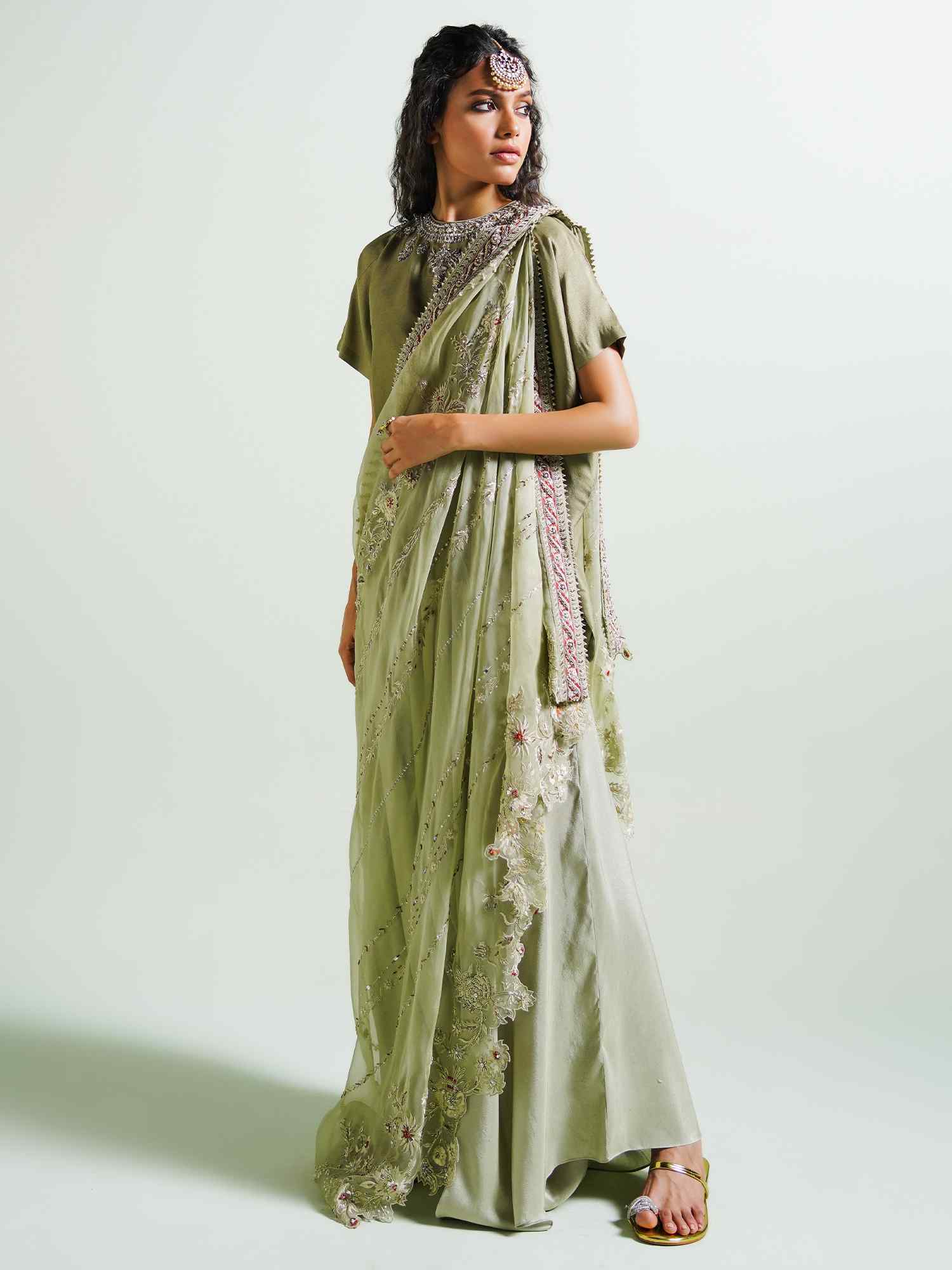 BAND GALA DRAPED DUPATTA & PANTS - Image 4