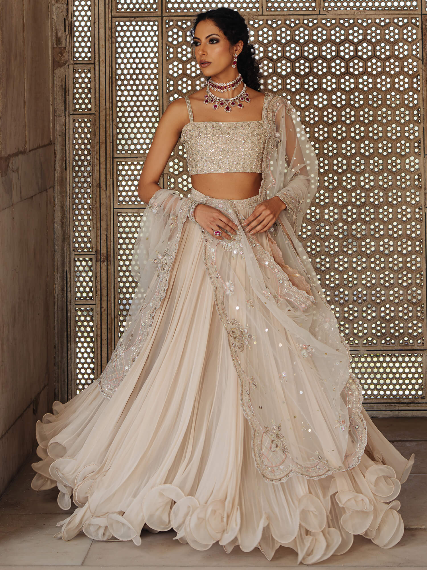 BLOUSE, SWIRLY LEHENGA & DUPATTA - Image 3