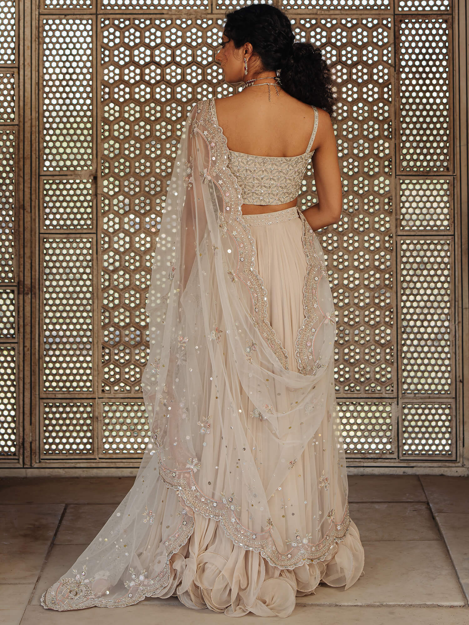 BLOUSE, SWIRLY LEHENGA & DUPATTA - Image 4