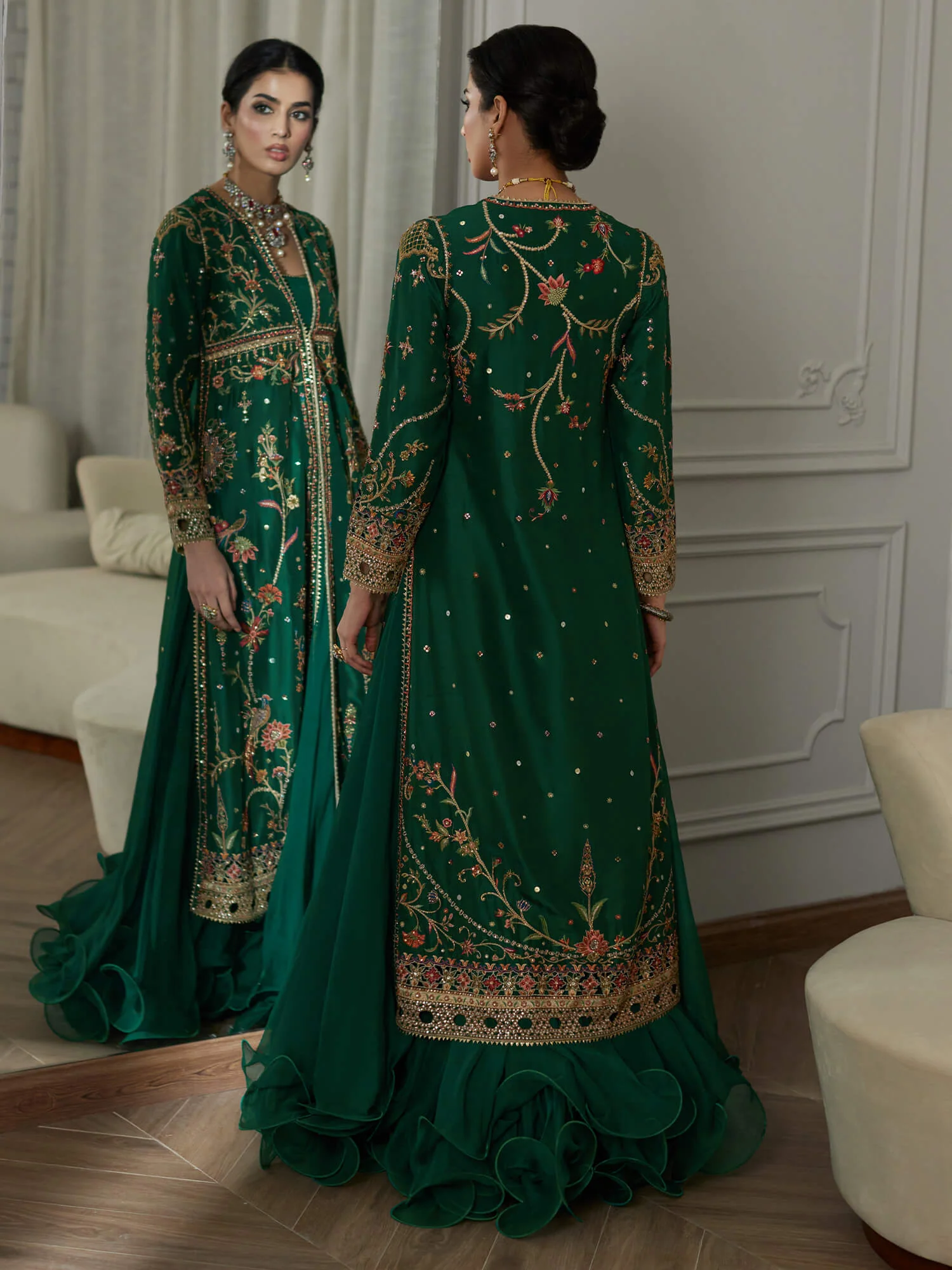 BORGIA, BLOUSE & LEHENGA - Image 4