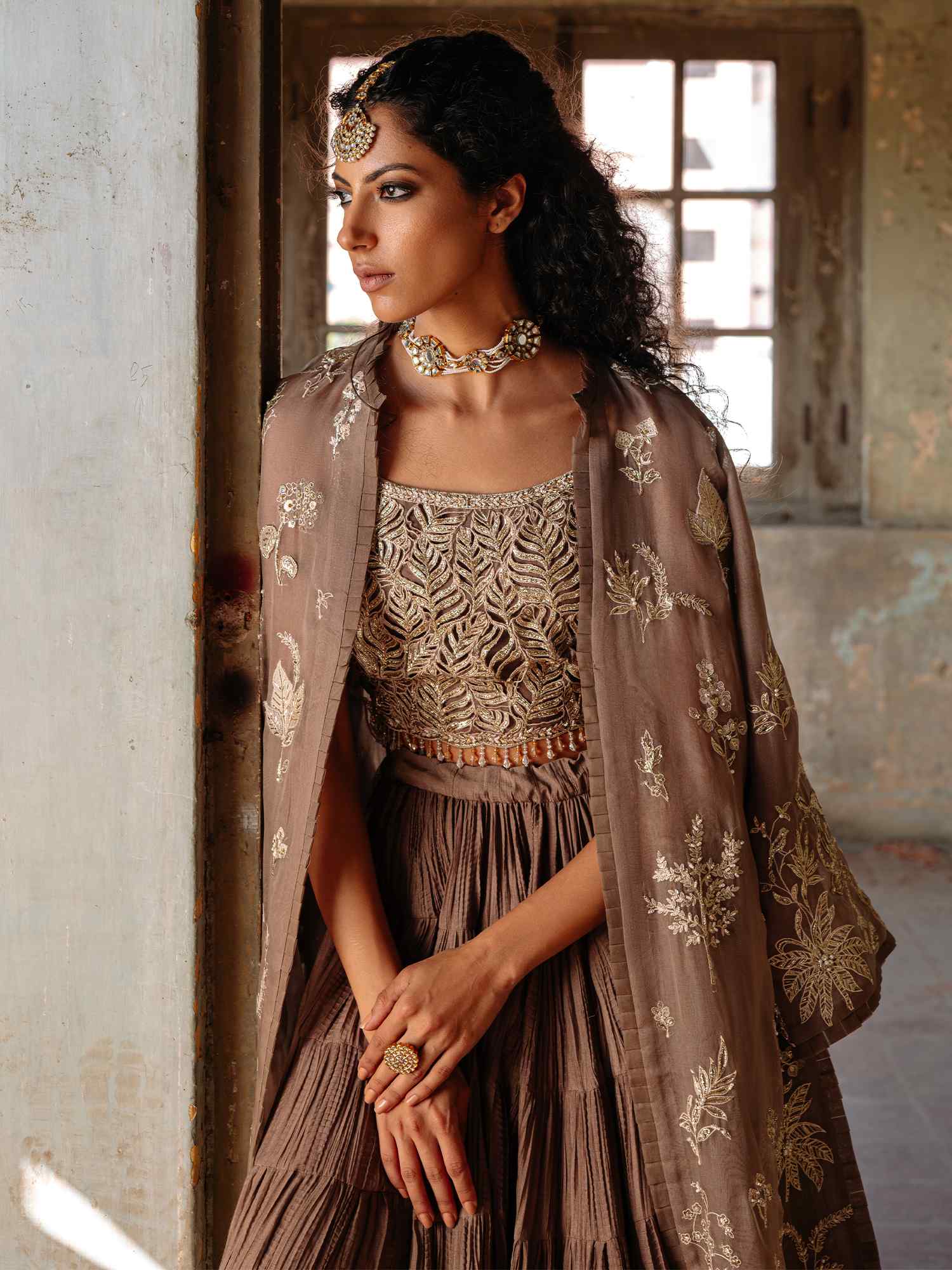 BORGIA COAT, BLOUSE & CRUSHED LEHENGA - Image 2