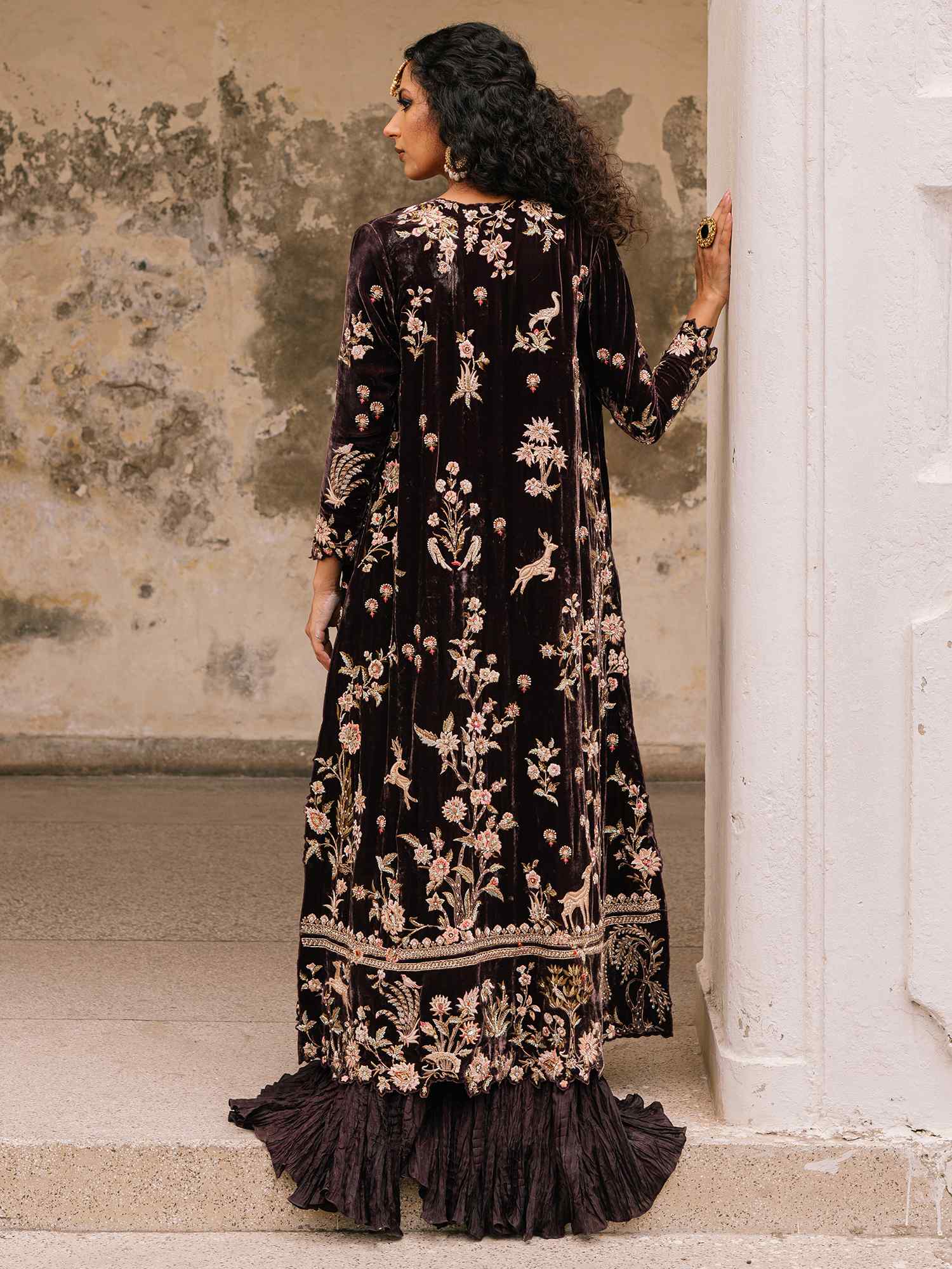 BORGIA COAT, BLOUSE & SHARARA - Image 5