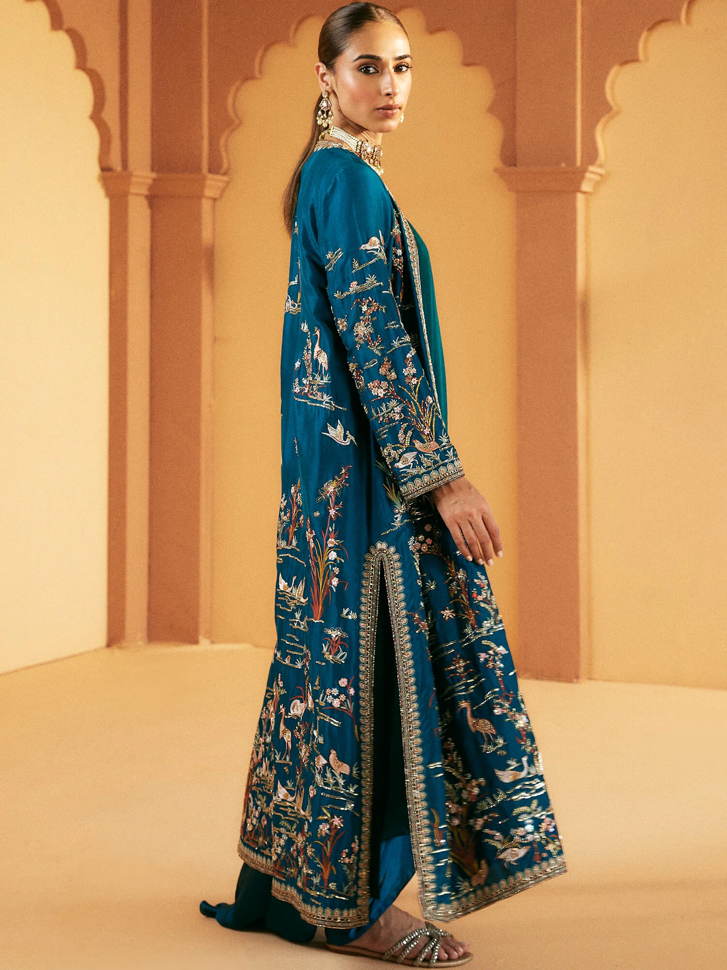 BORGIA COAT, INNER & PINCHED SKIRT - Image 2