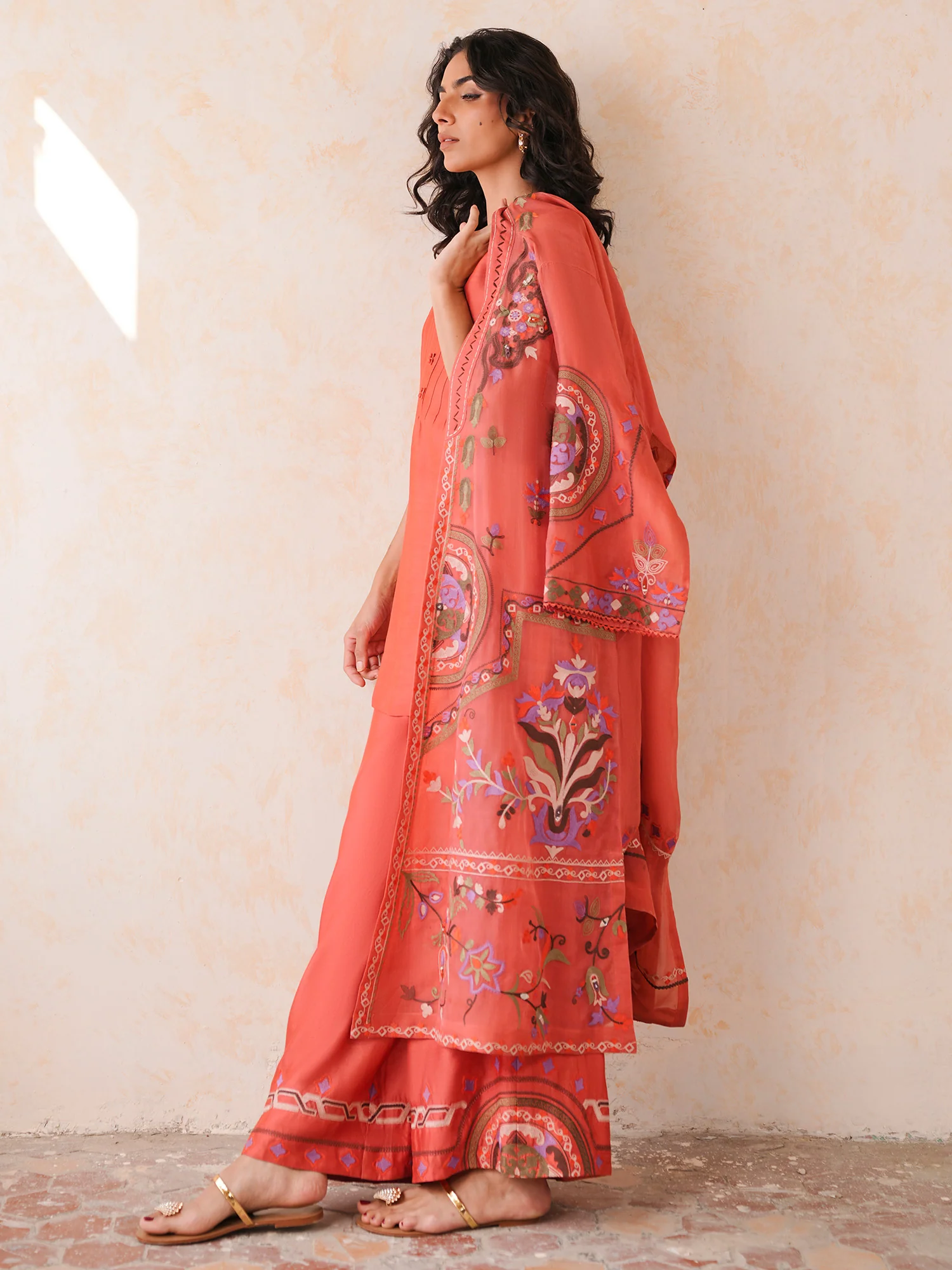 CHOGHA & CULOTTES - Image 4