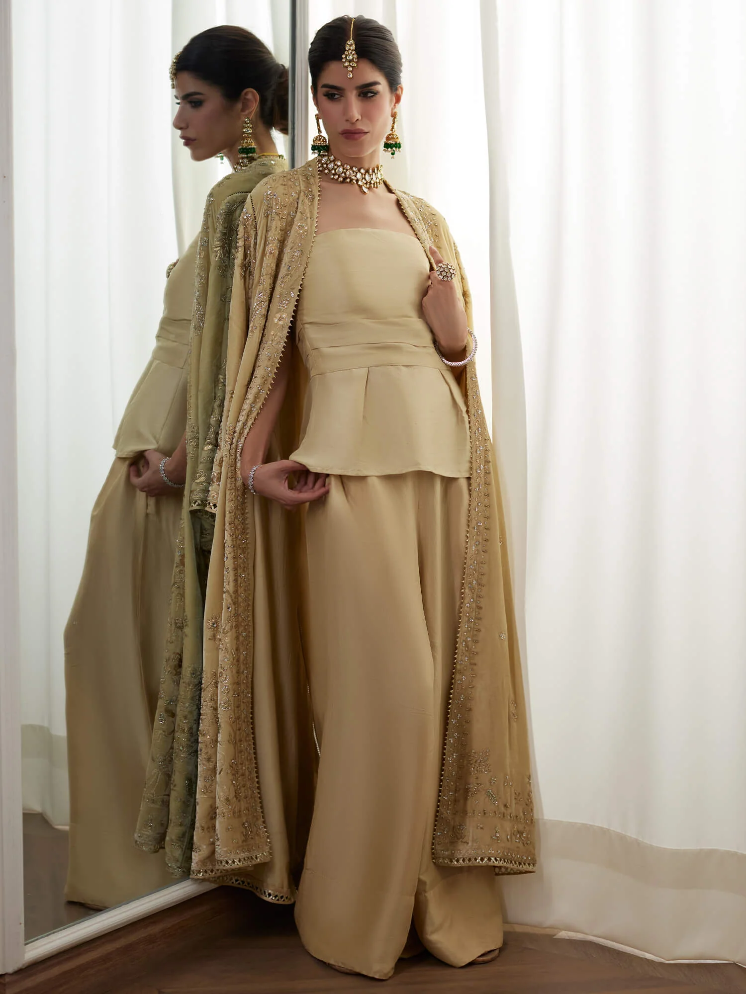 CHOGHA, STRAPLESS TOP & PALAZZO - Image 3