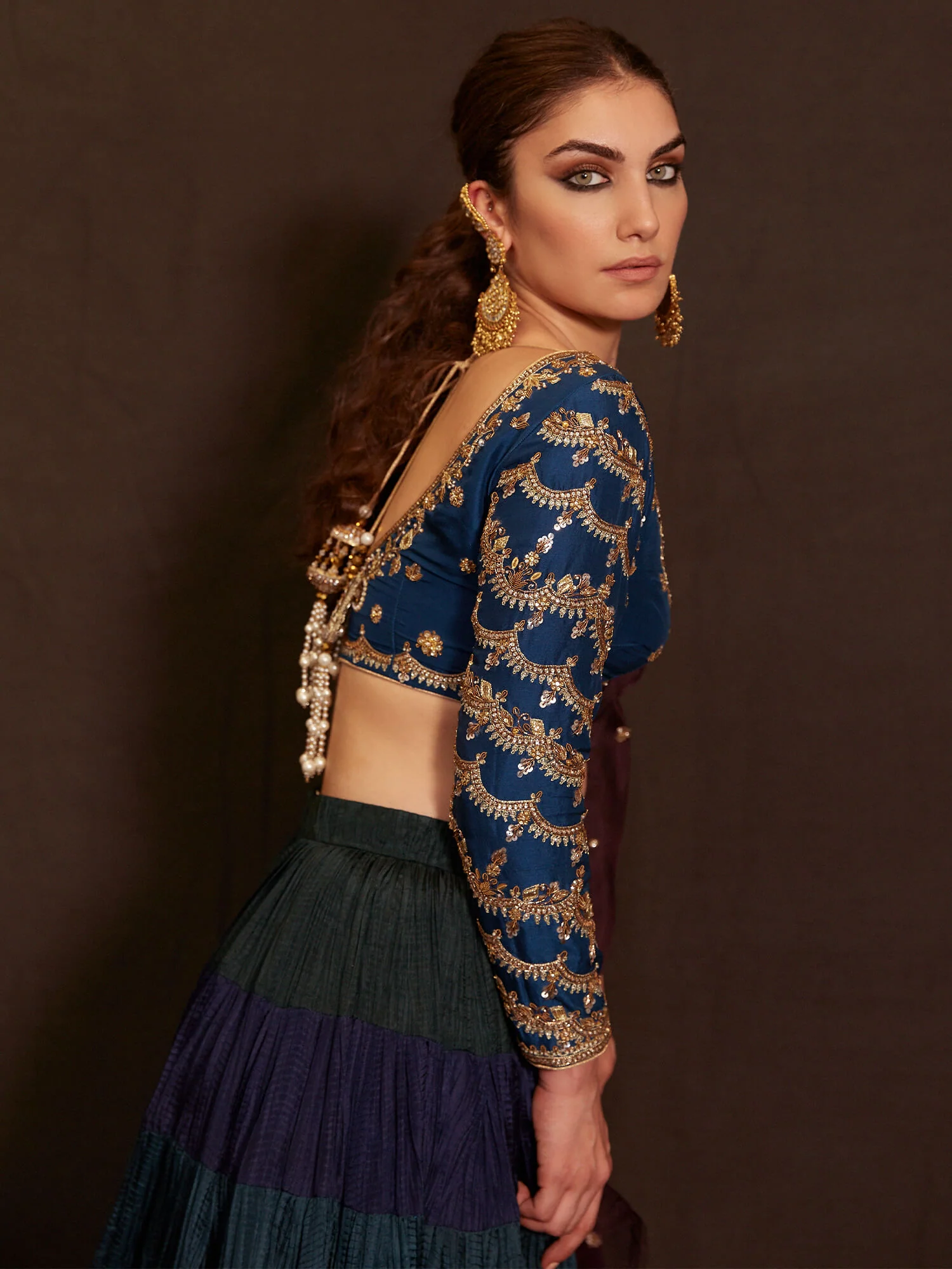 BLOUSE, CRUSHED GHAGRA & DUPATTA - Image 2