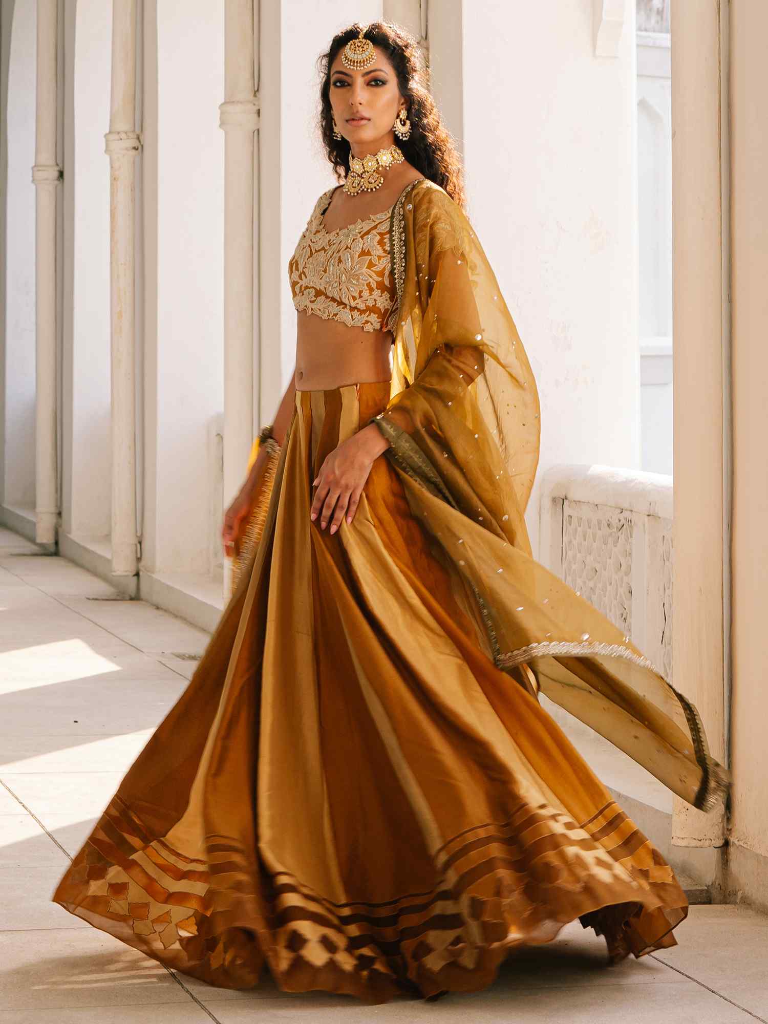 BLOUSE, LEHENGA & DUPATTA - Image 3