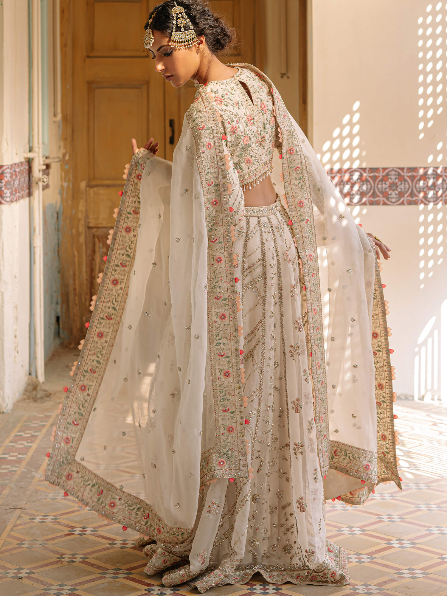BLOUSE, LEHENGA & DUPATTA - Image 5