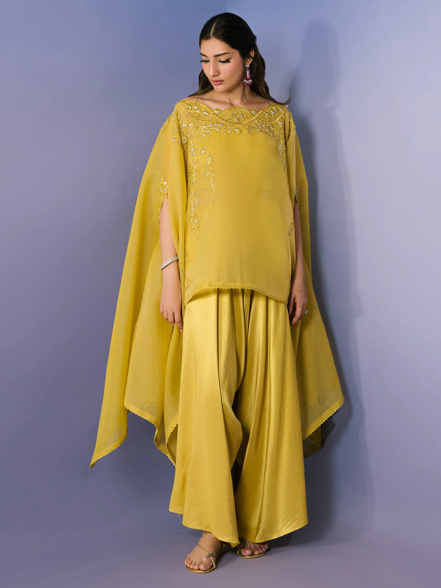 INCA PONCHO & PANTS - Image 3