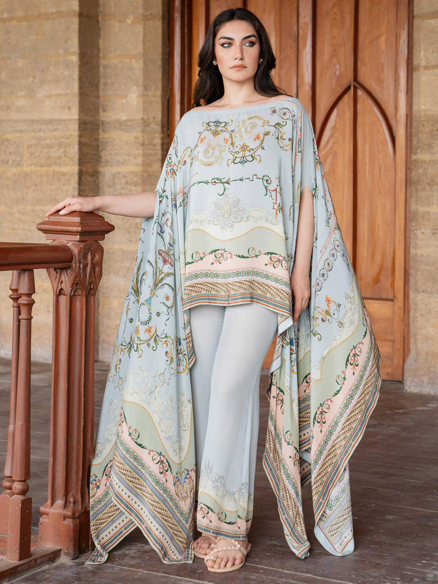 INCA PONCHO & PANTS