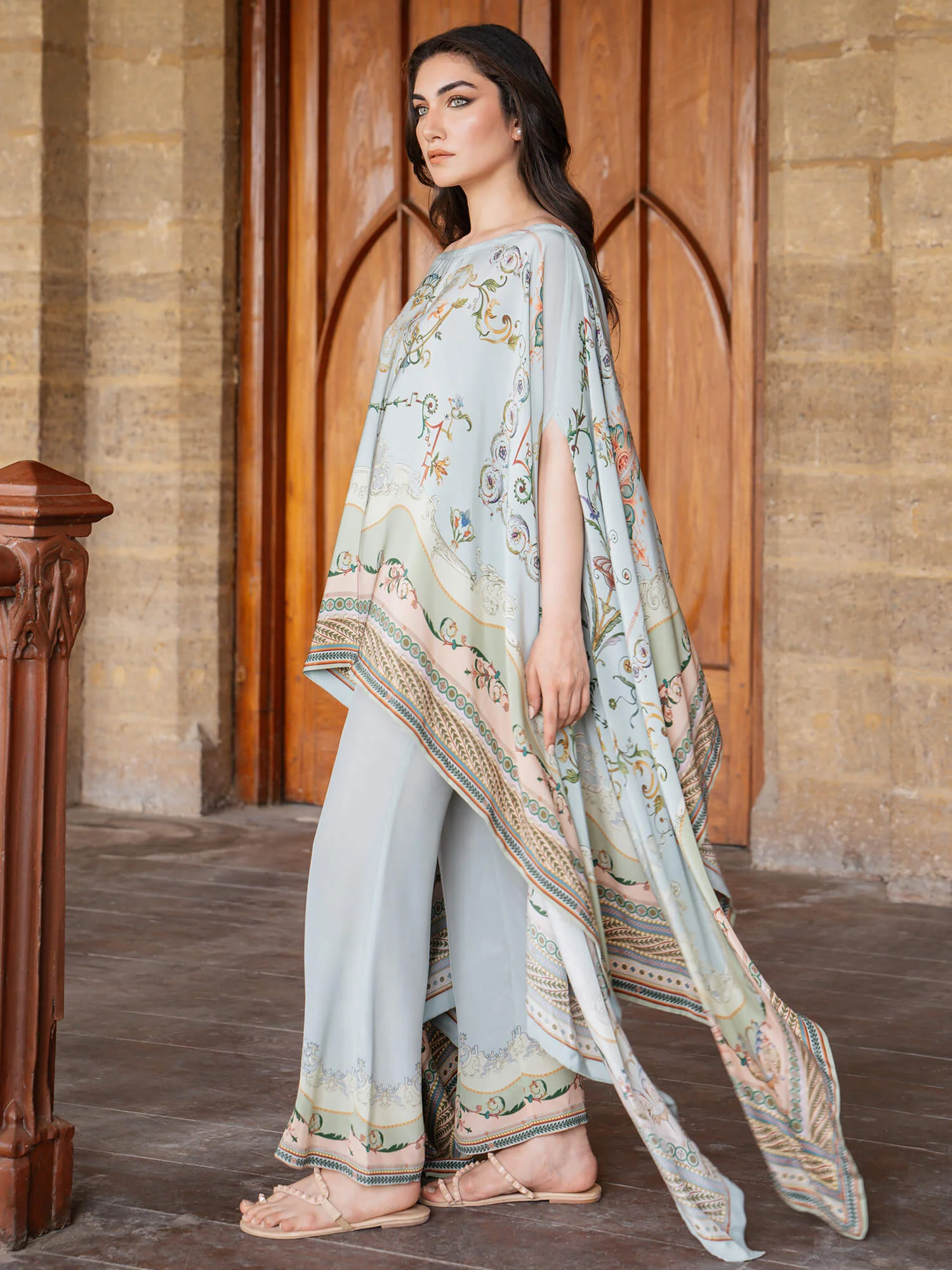 INCA PONCHO & PANTS - Image 3