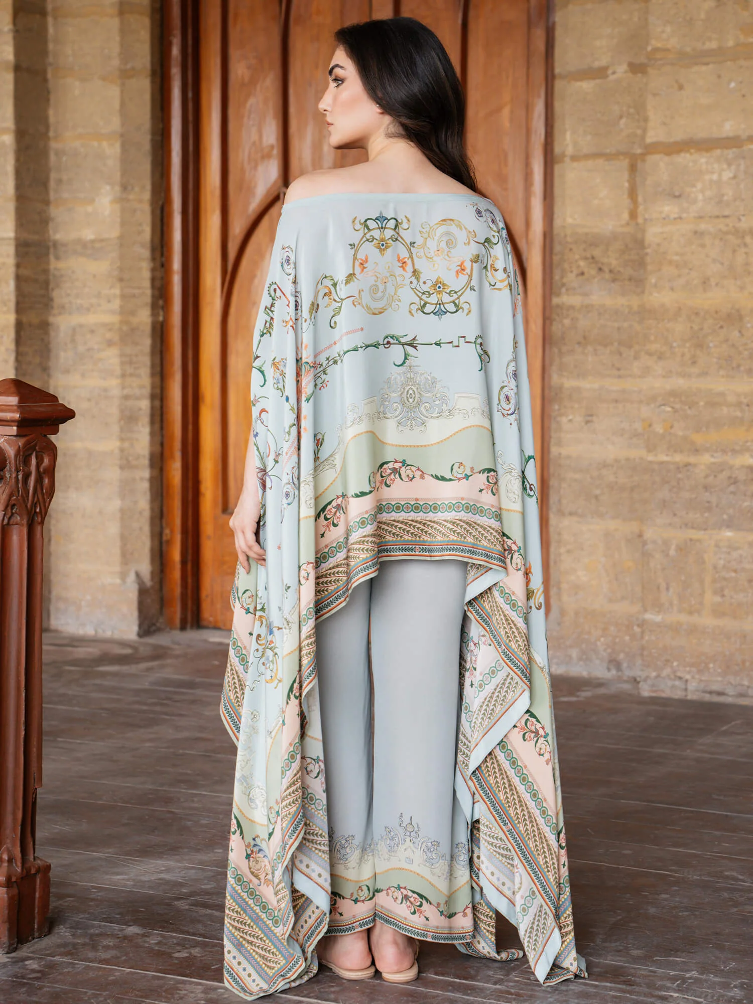 INCA PONCHO & PANTS - Image 4