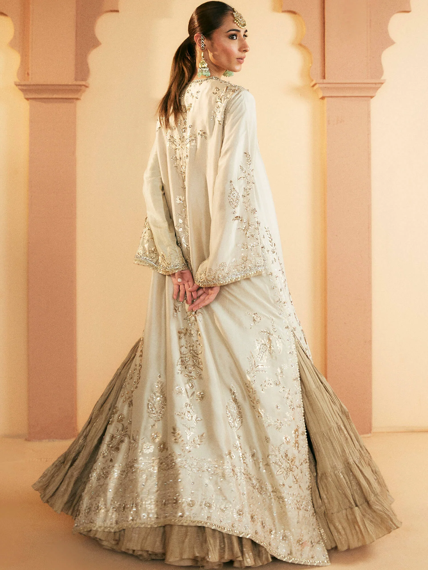 JALABIYA & CRUSHED LEHENGA - Image 3