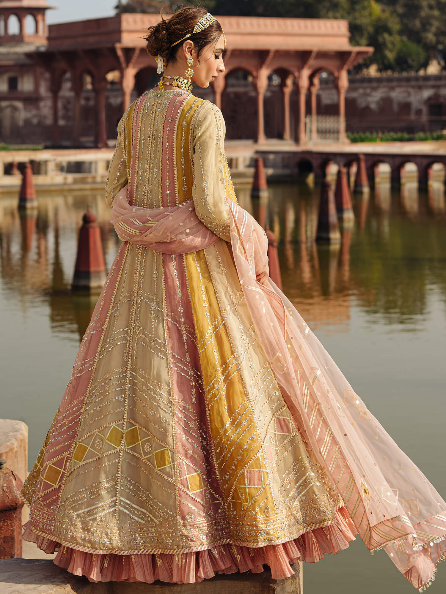 KALIDAR, BLOUSE, CRUSHED GHAGRA & DUPATTA - Image 4