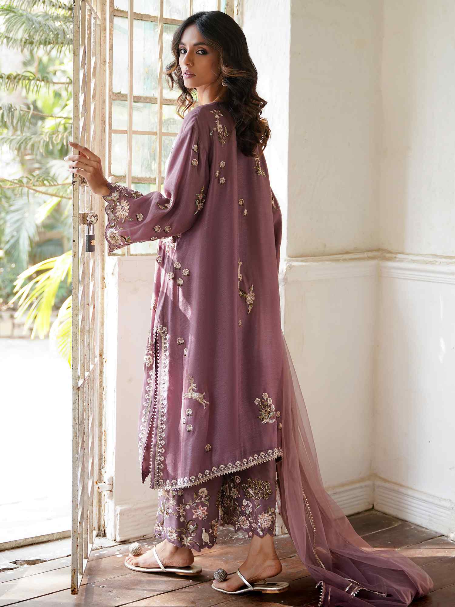 KEENU, IZAAR & DUPATTA - Image 4