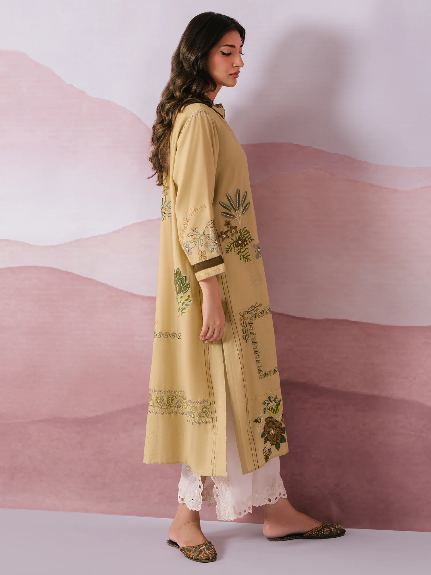 MARDANA - Image 3