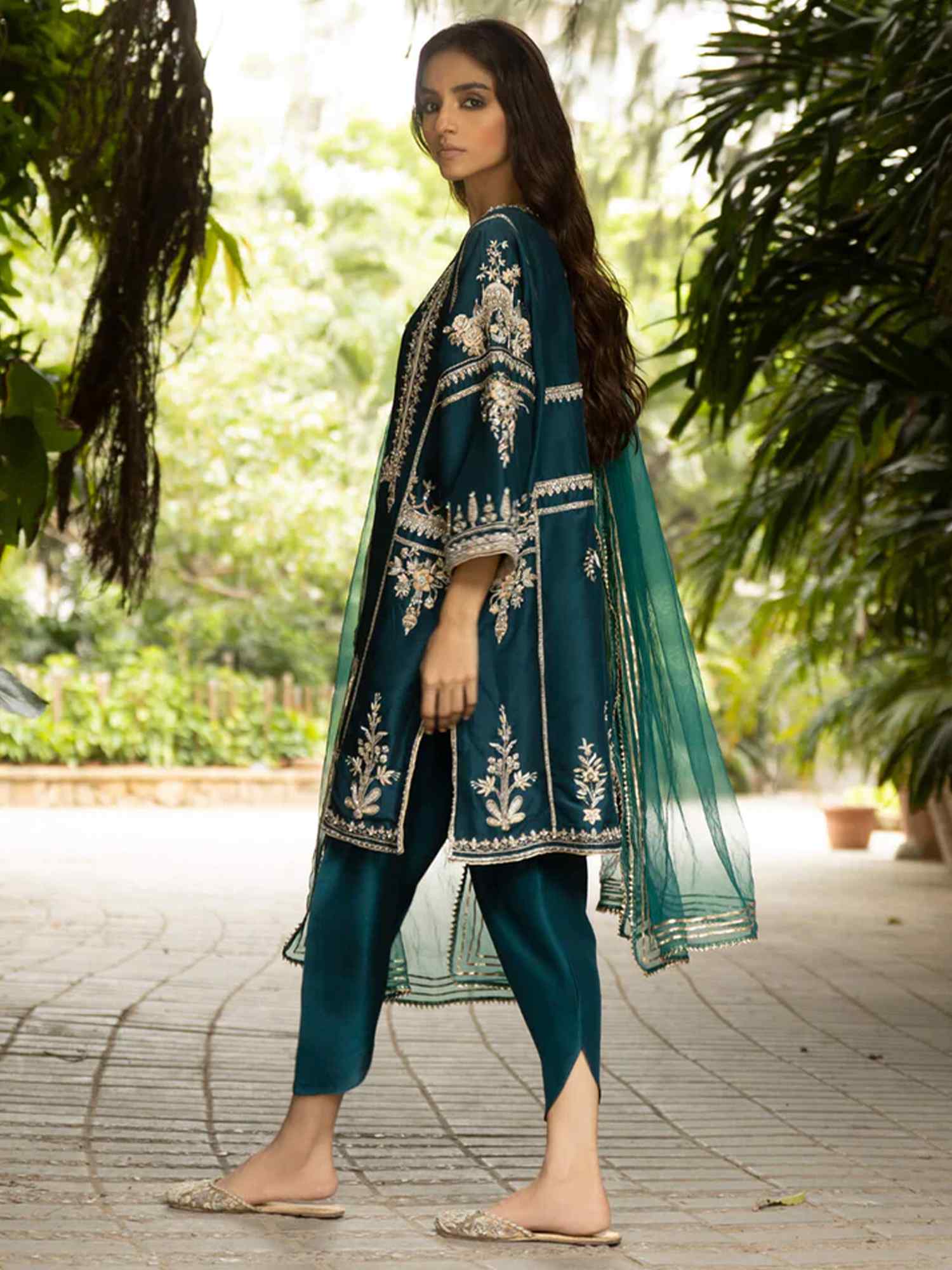 NIMR, DUPATTA & SKINNY SHALWAR - Image 4