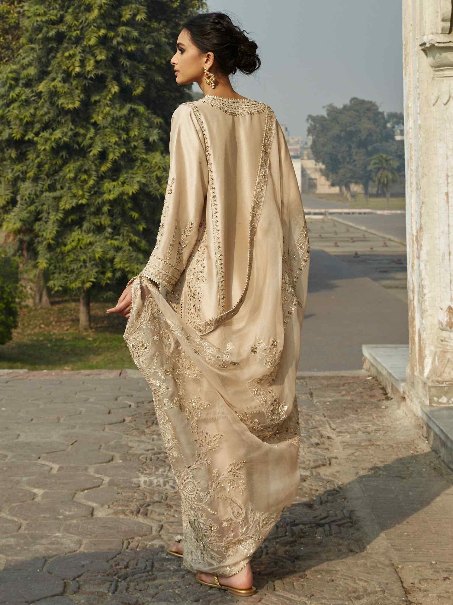 NIMR, SKINNY SHALWAR & DUPATTA - Image 5