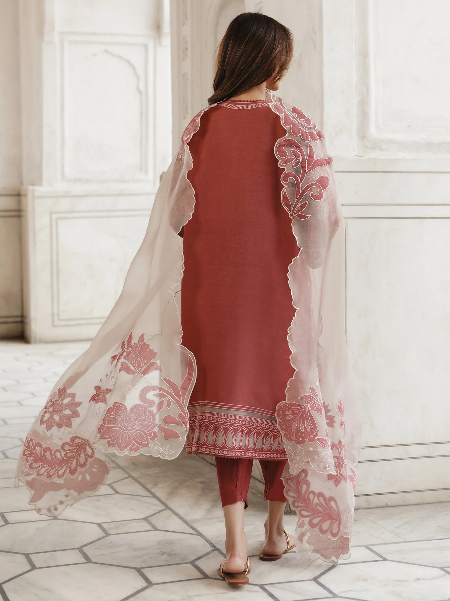 NIMR, SKINNY SHALWAR & DUPATTA - Image 4