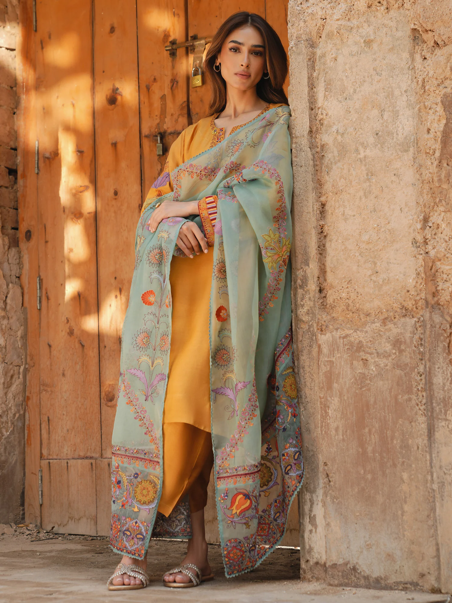 NIMR, SKINNY SHALWAR & DUPATTA - Image 3