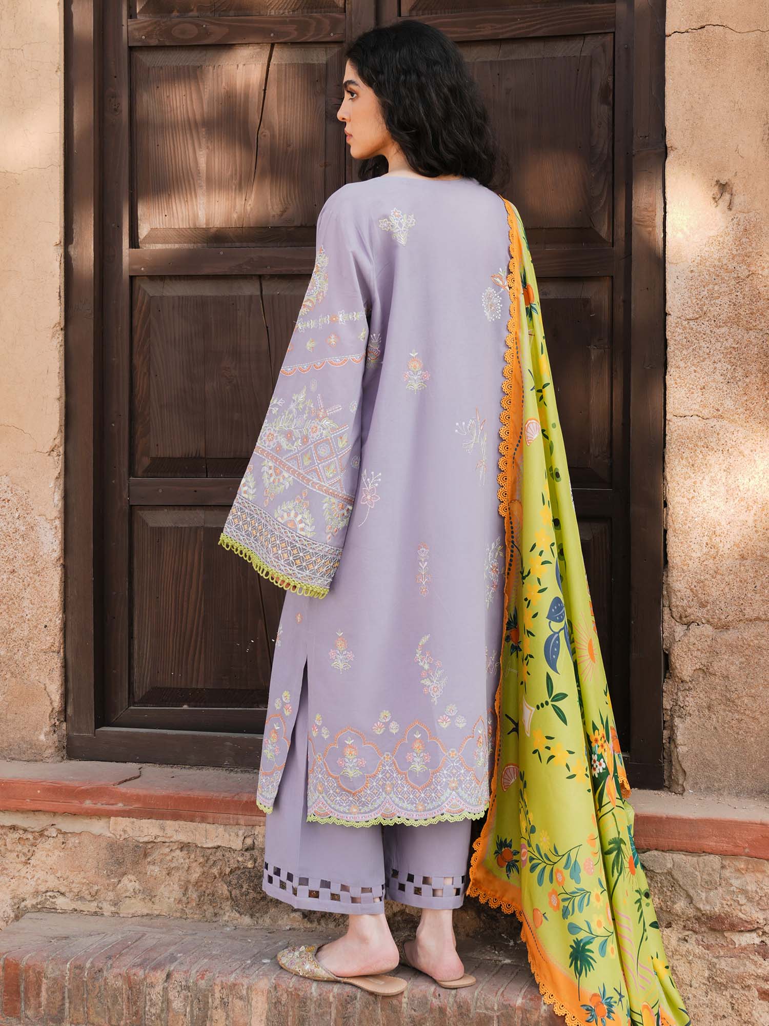NURA - Image 4