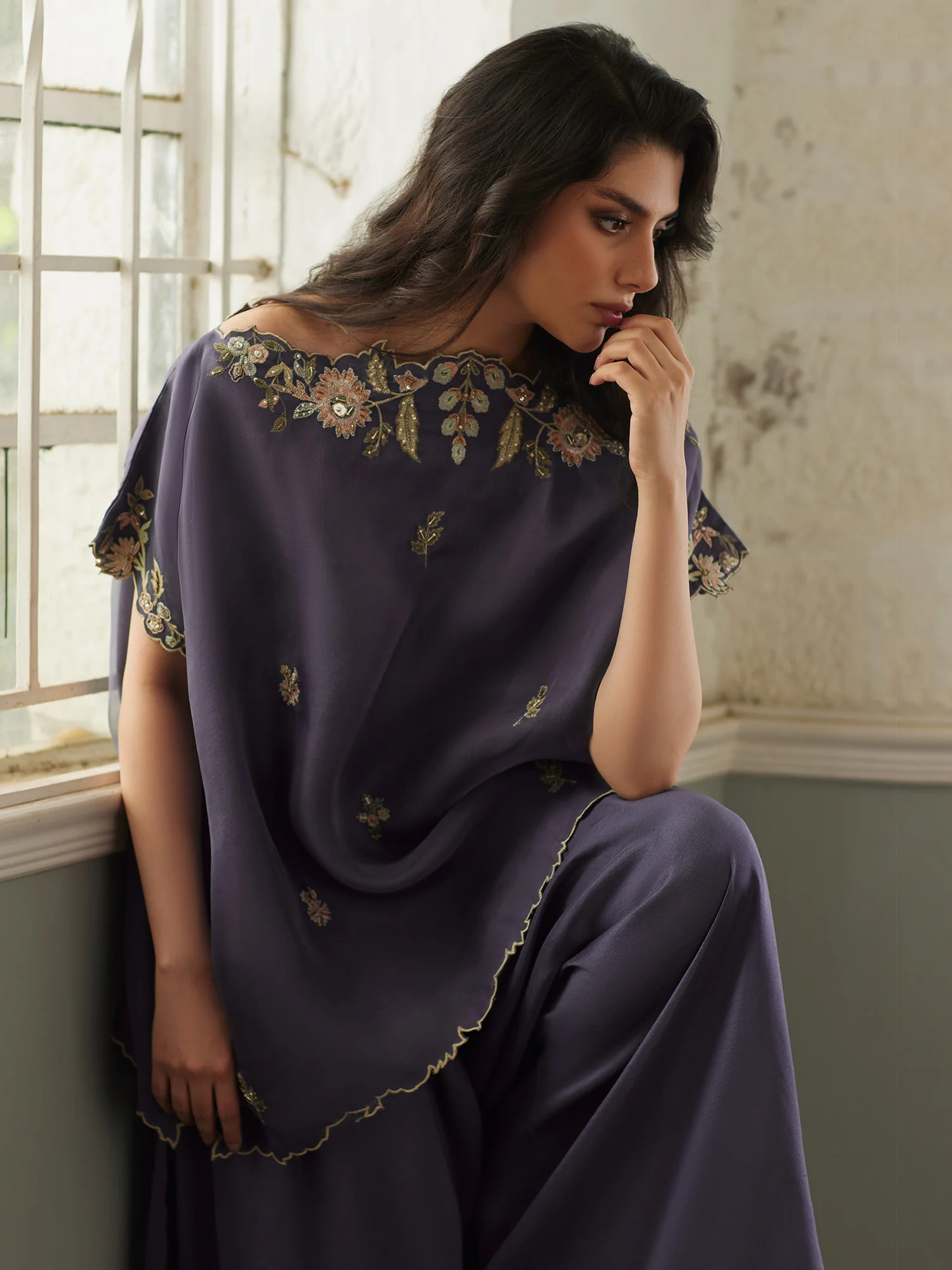 OFF SHOULDER & PANTS - Image 2