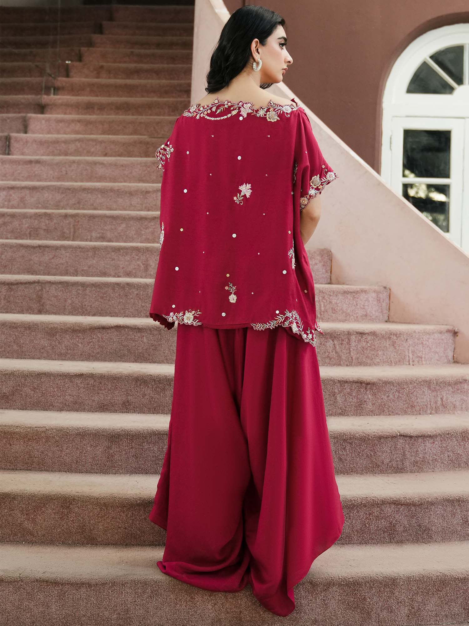 OFF SHOULDER & PANTS - Image 4
