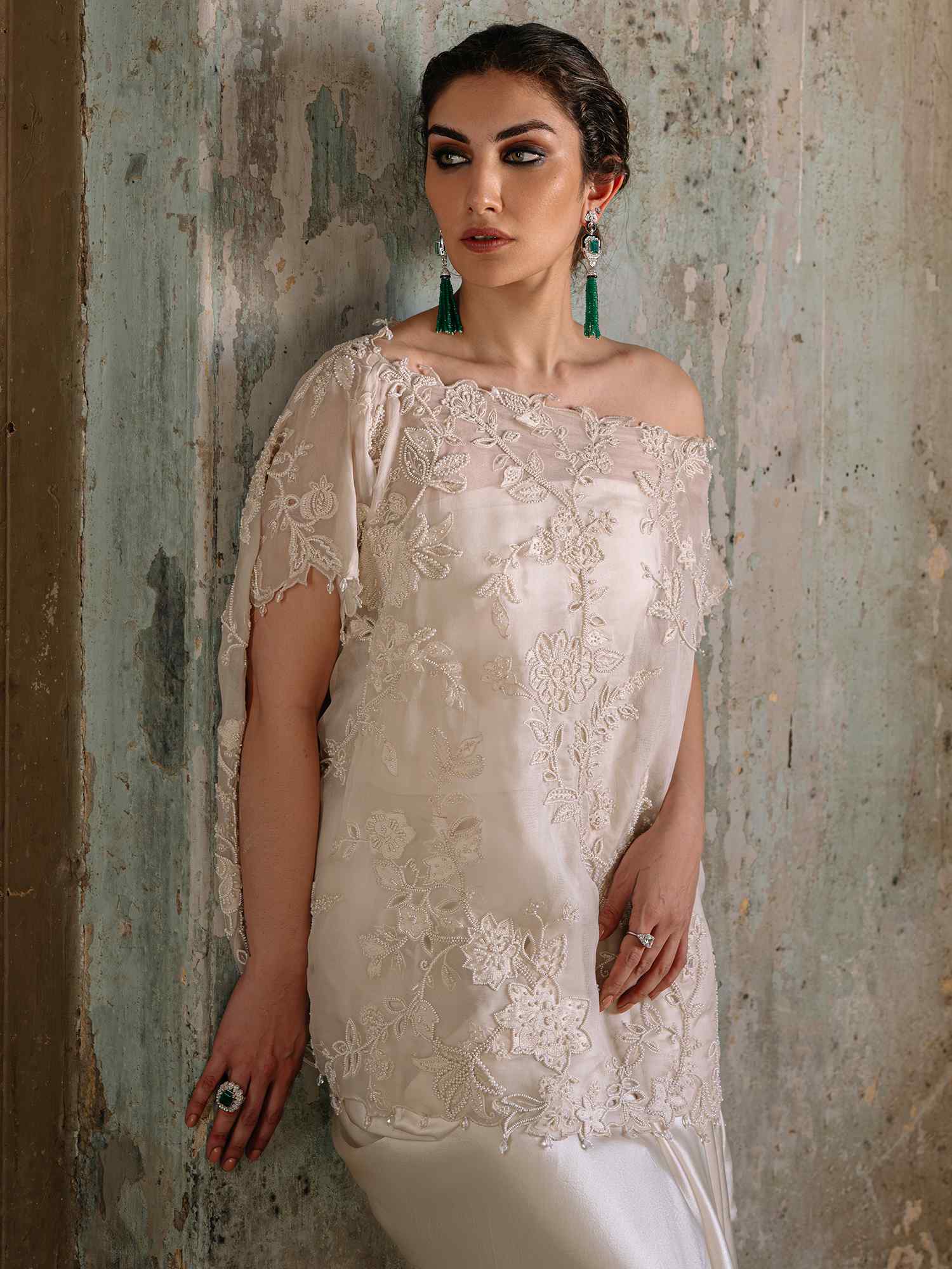 OFF SHOULDER & PINCHED SKIRT - Image 2
