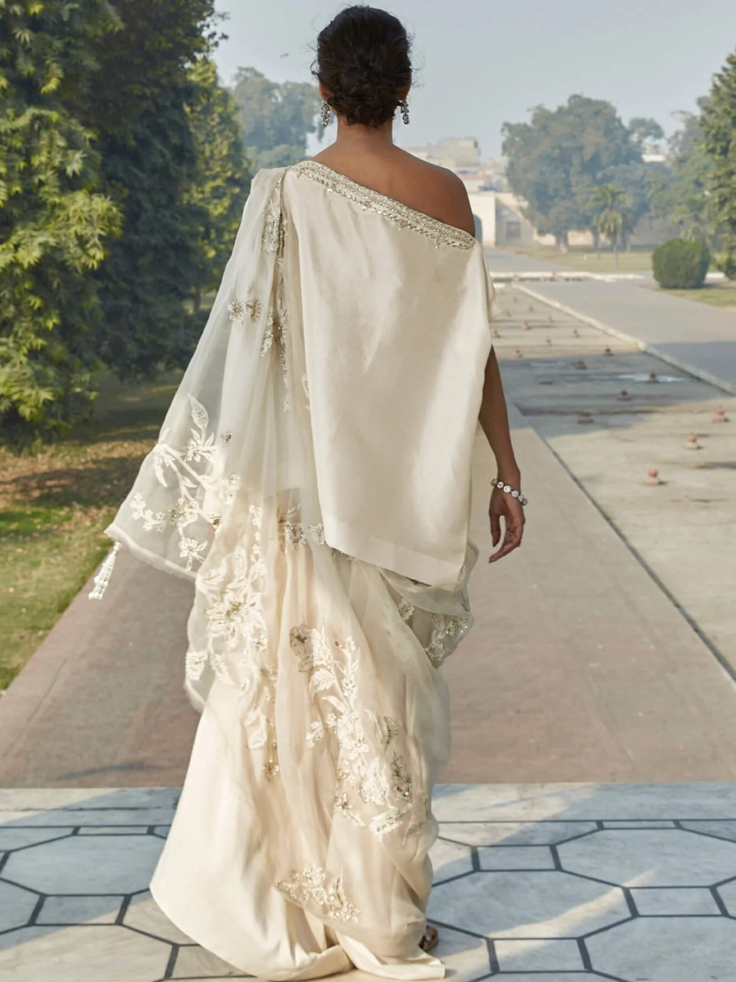OFF SHOULDER, PANTS & DUPATTA - Image 5