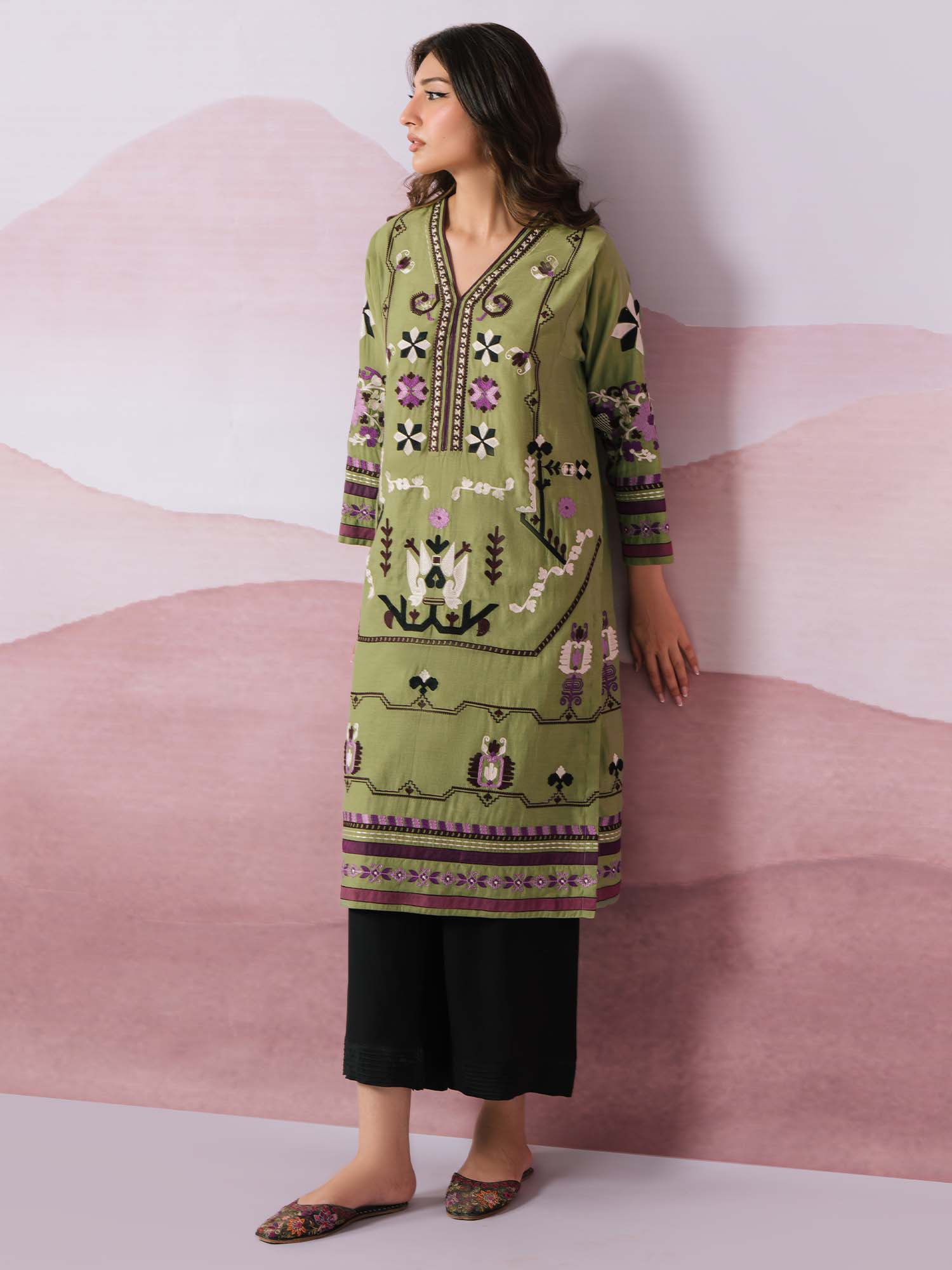 RAYA - Image 2