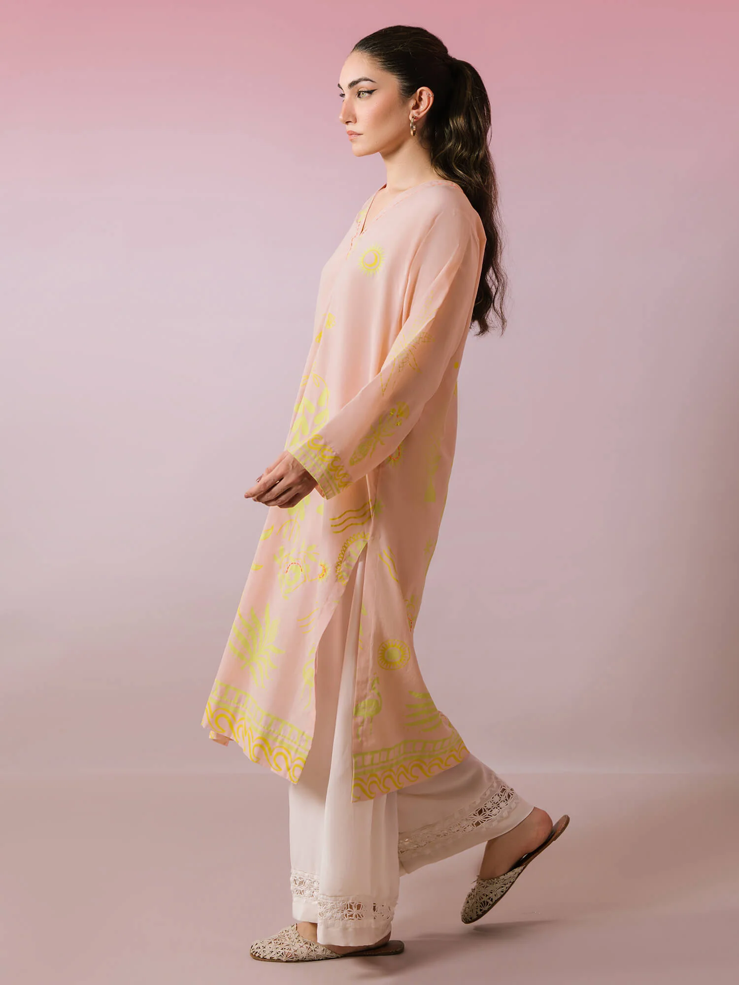 RAYA - Image 3