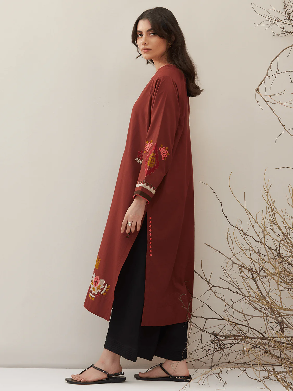 RAYA - Image 3