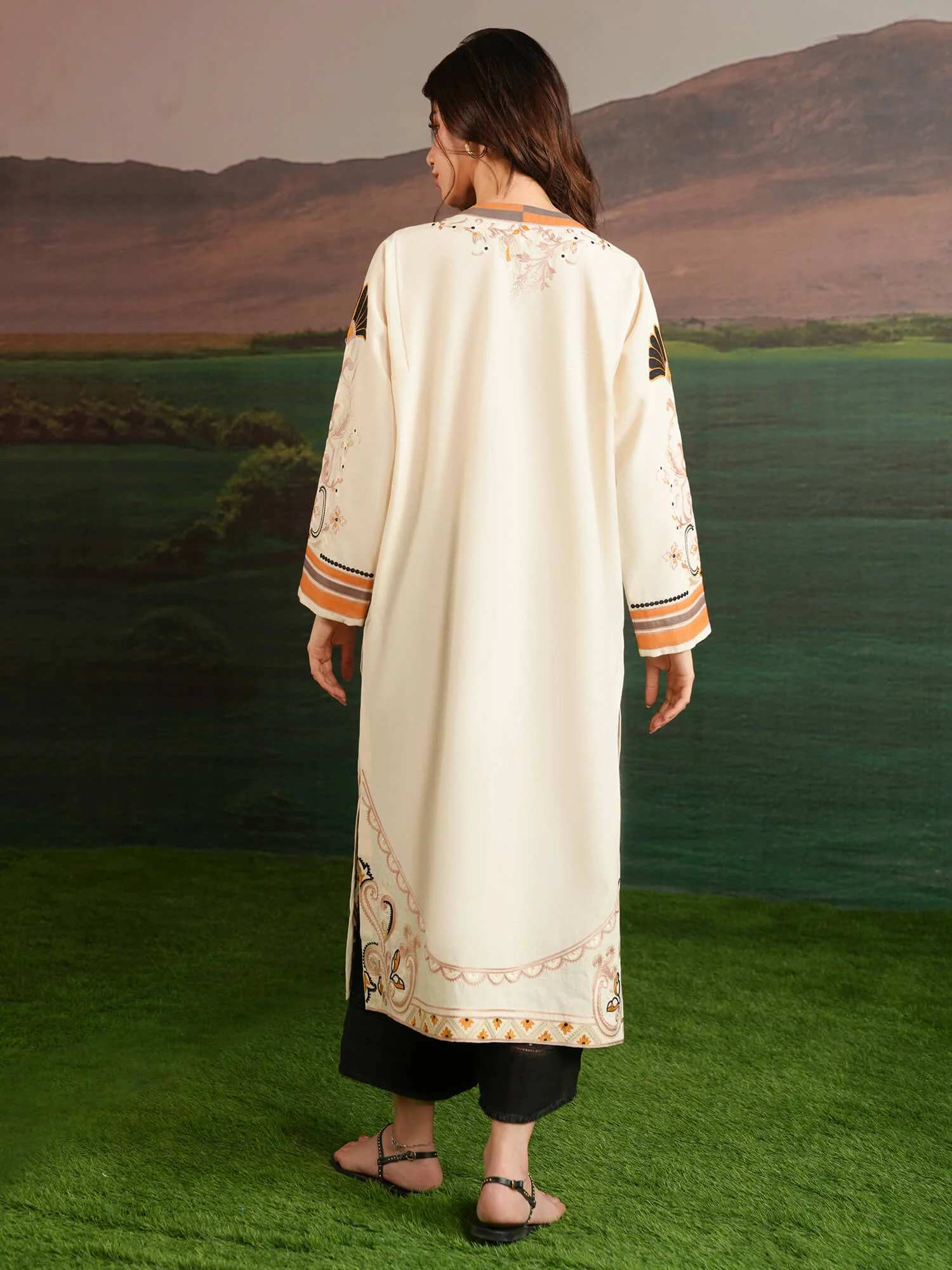 RAYA - Image 4