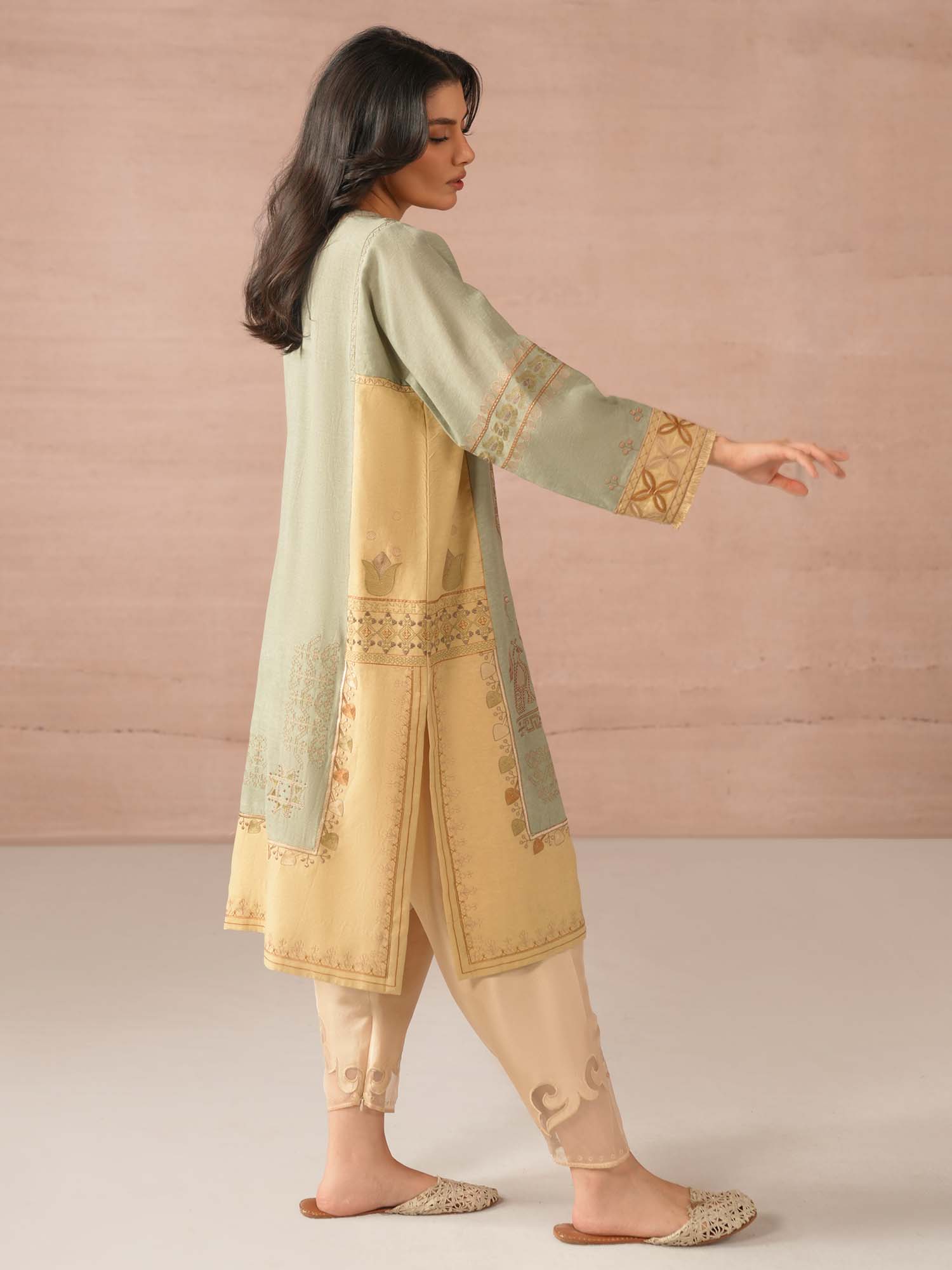 RAYA - Image 3