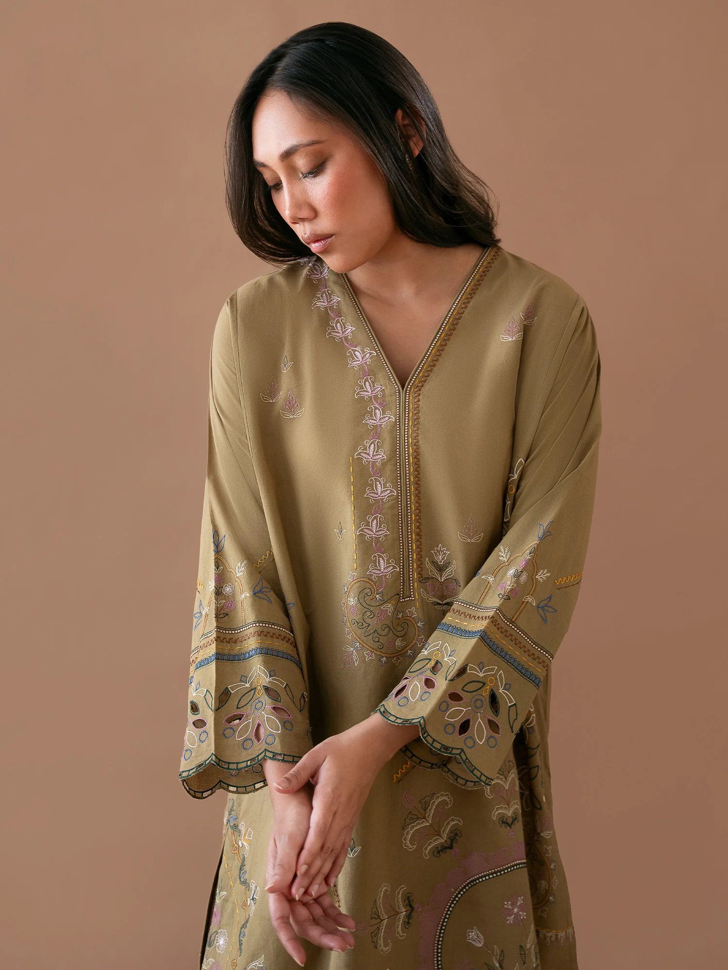 RAYA & IZAAR - Image 2
