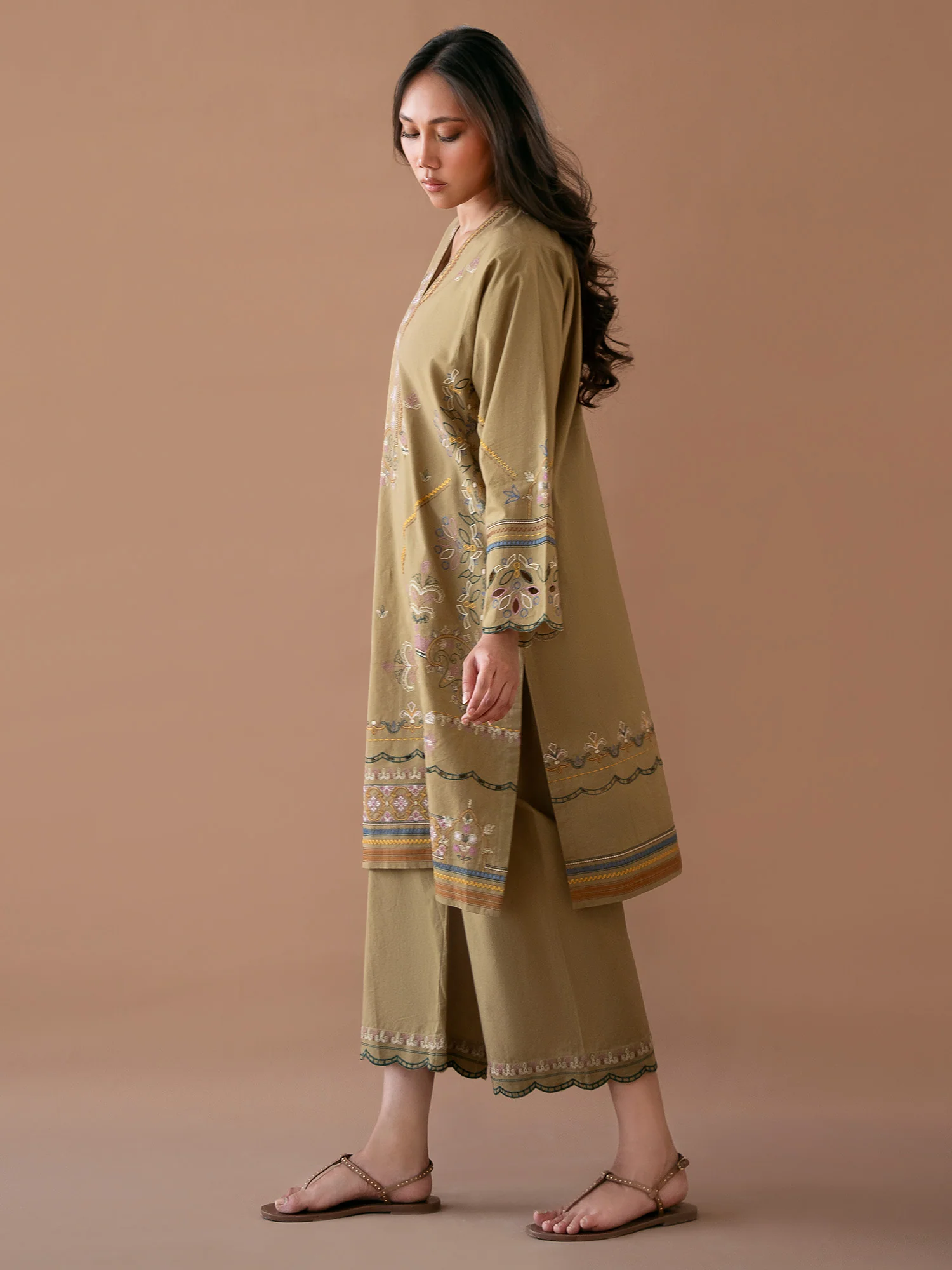 RAYA & IZAAR - Image 3