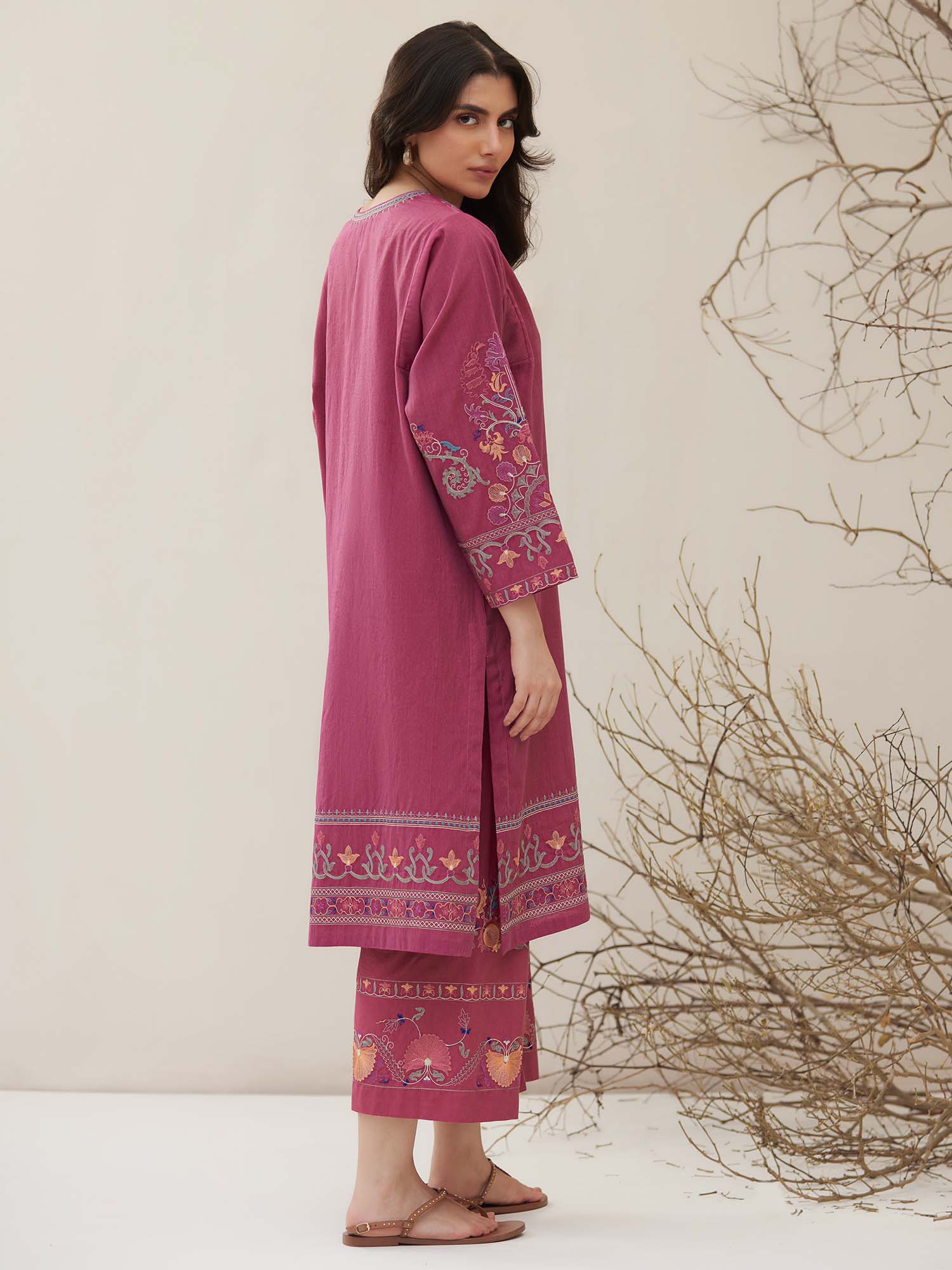 RAYA & IZAAR - Image 4