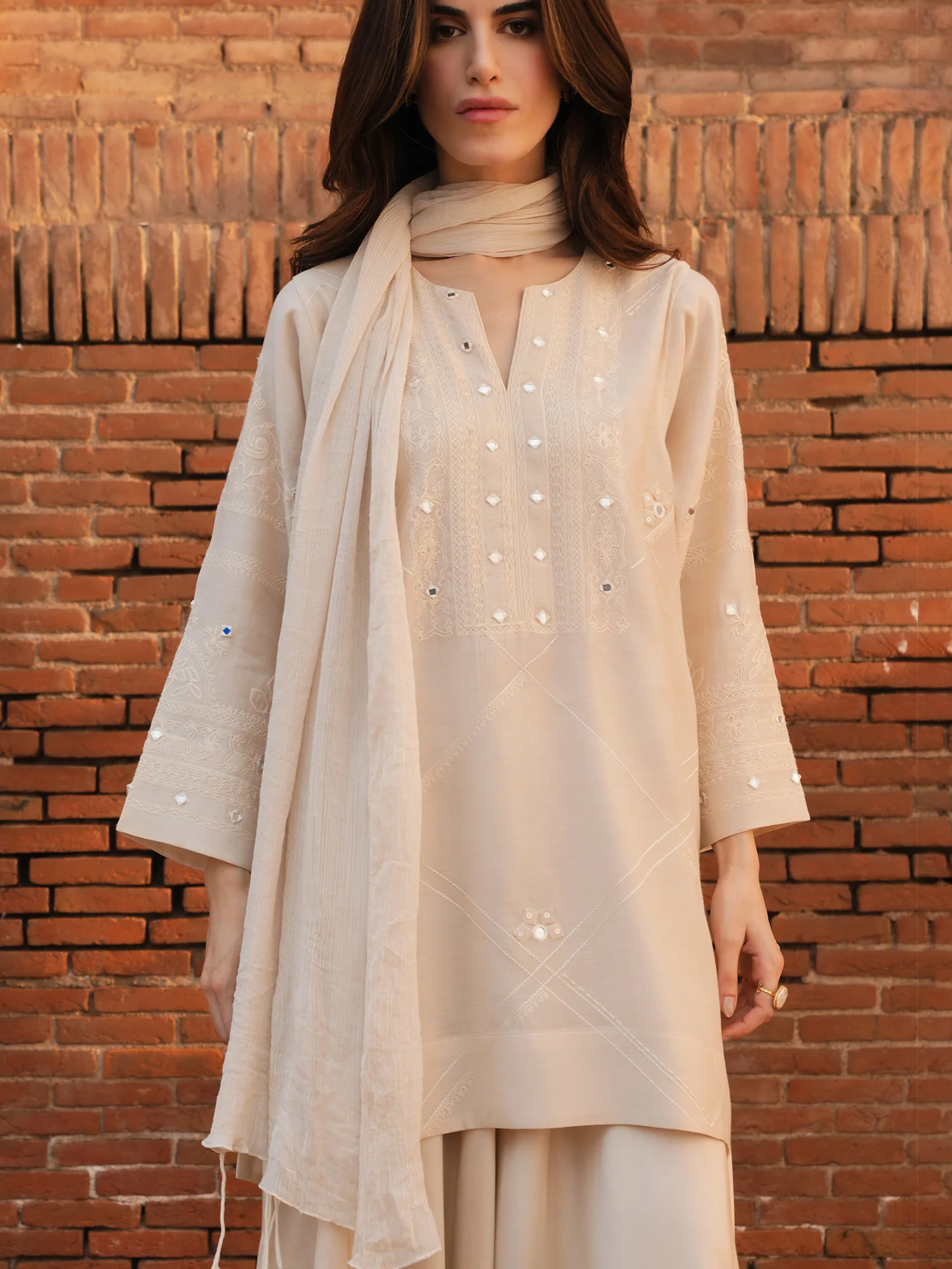 RAYA, PANTS & DUPATTA - Image 3