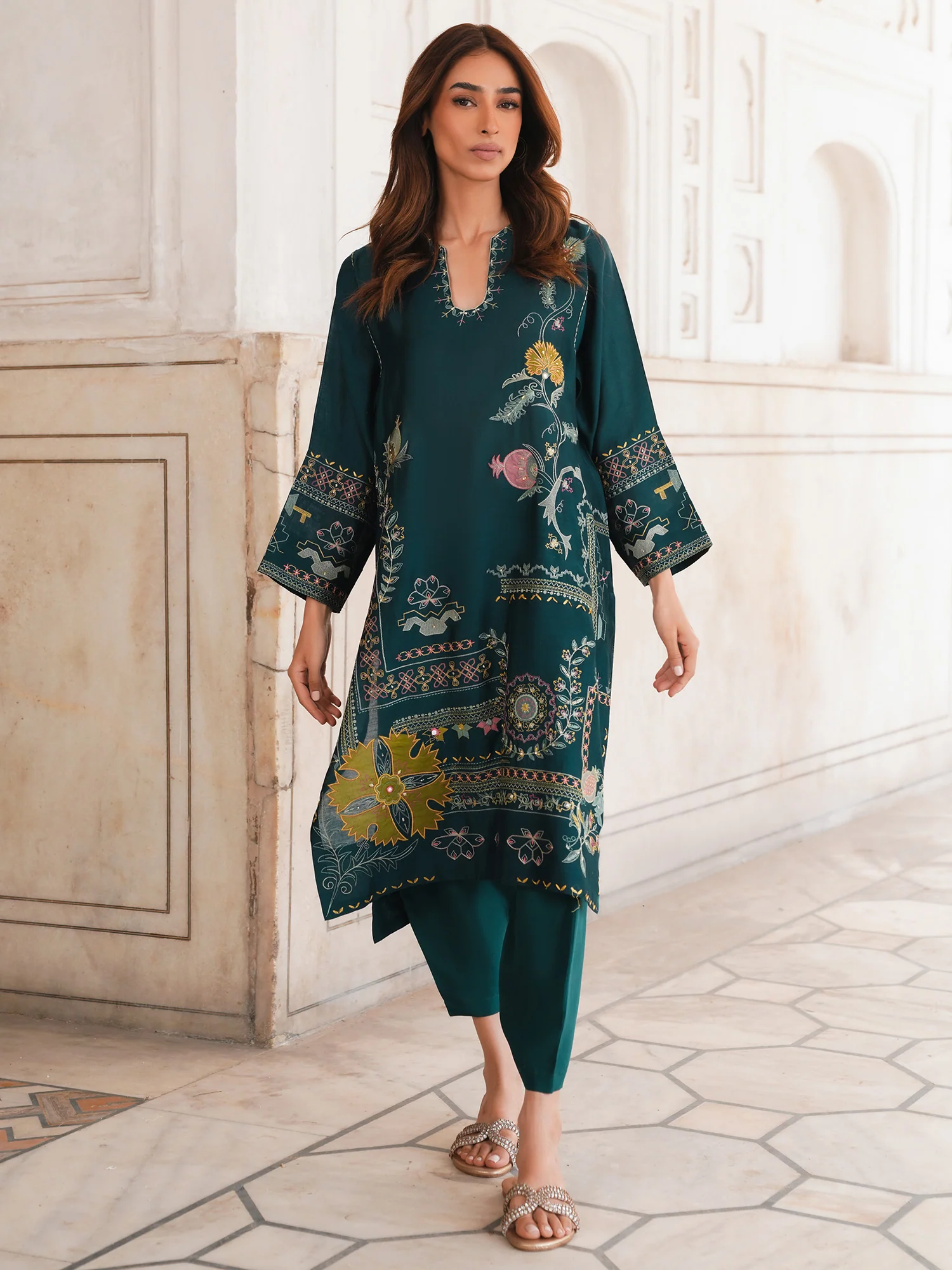 RAYA & SKINNY SHALWAR